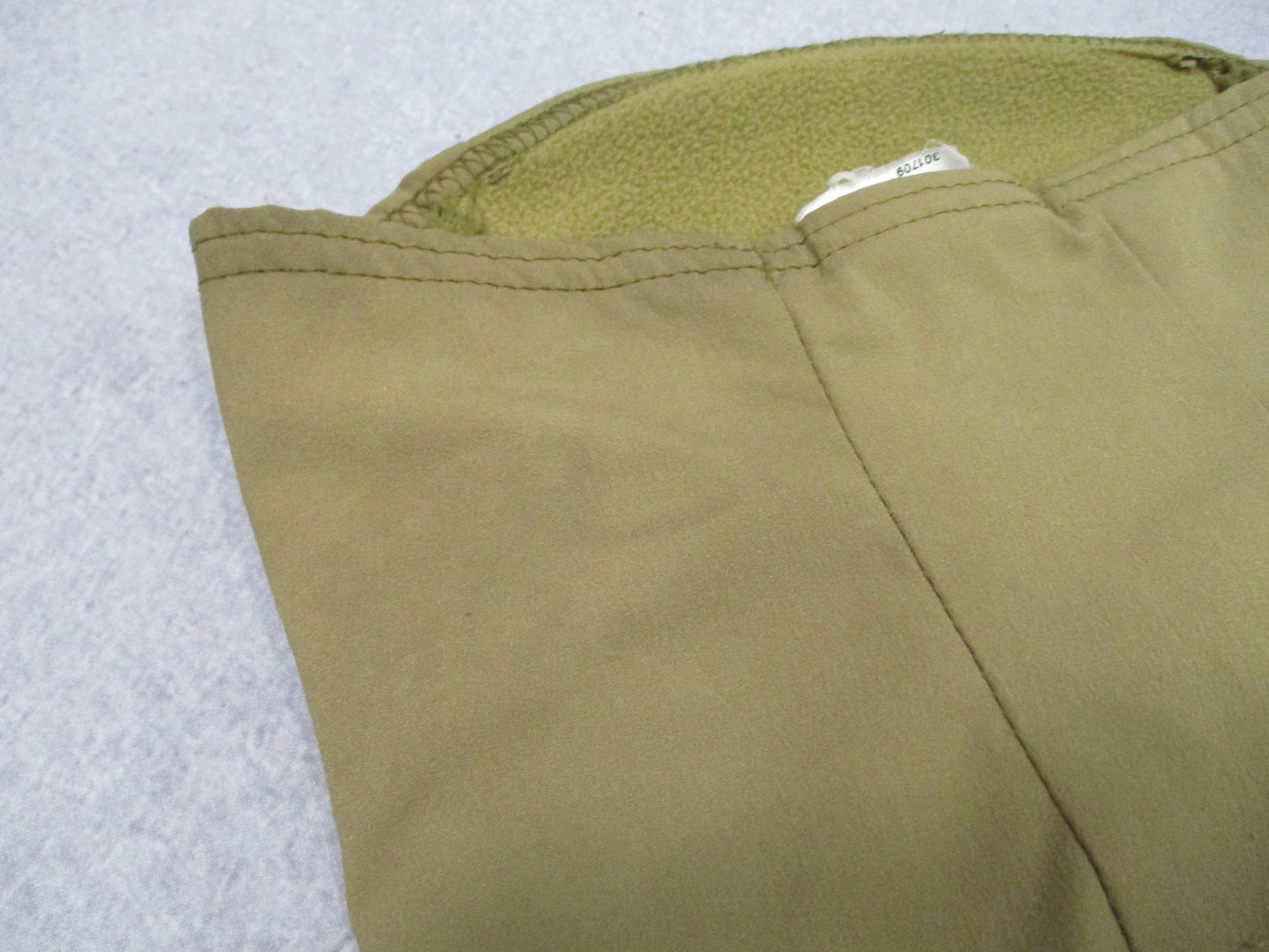 Outdoor Research Ascendant Balaclava USA 279742 Tan Used Coyote Tan S/M NA