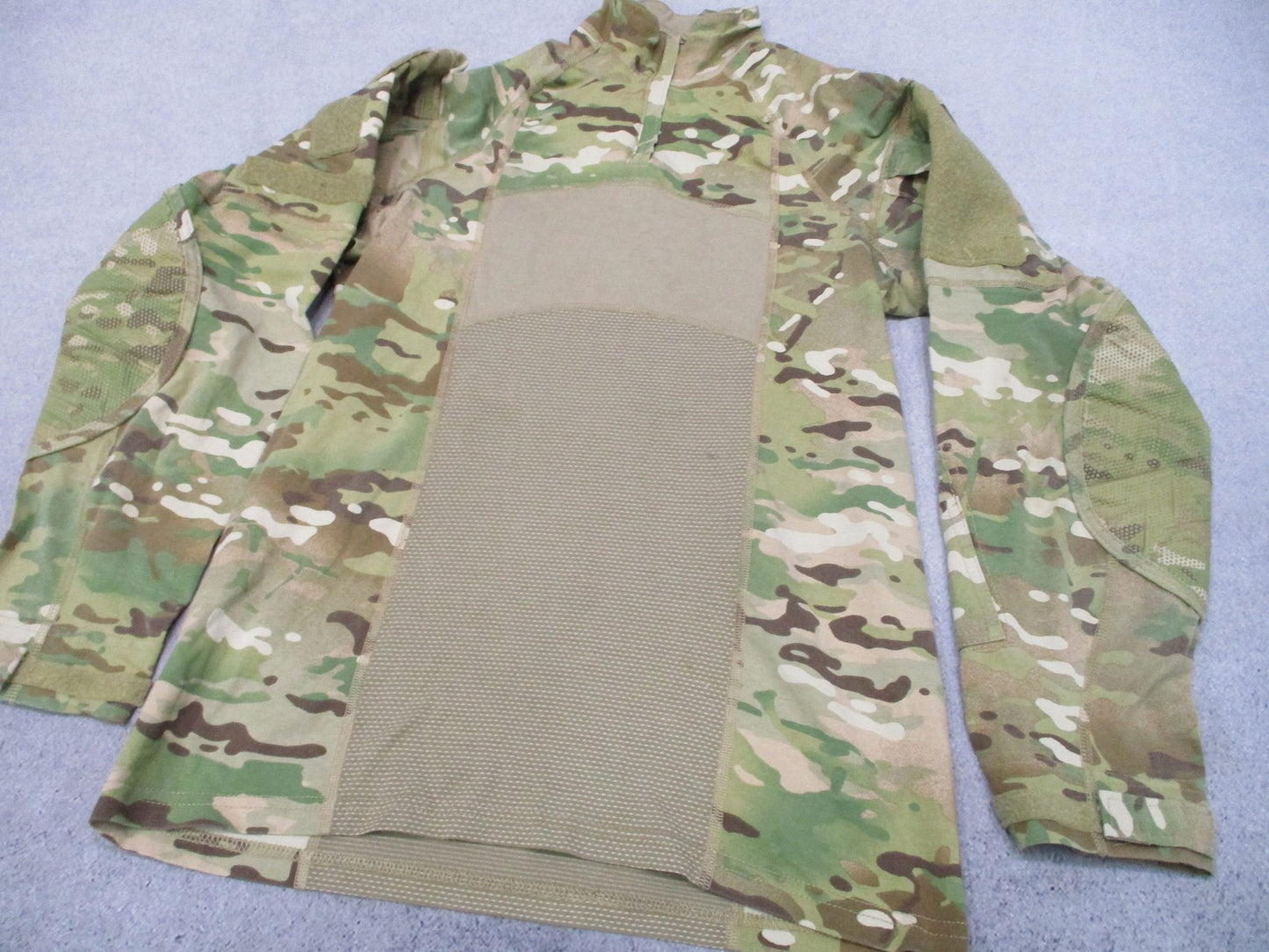 US Army Combat Shirt Flame Resistant Multicam Size Small NSN 8415-01-617-7131