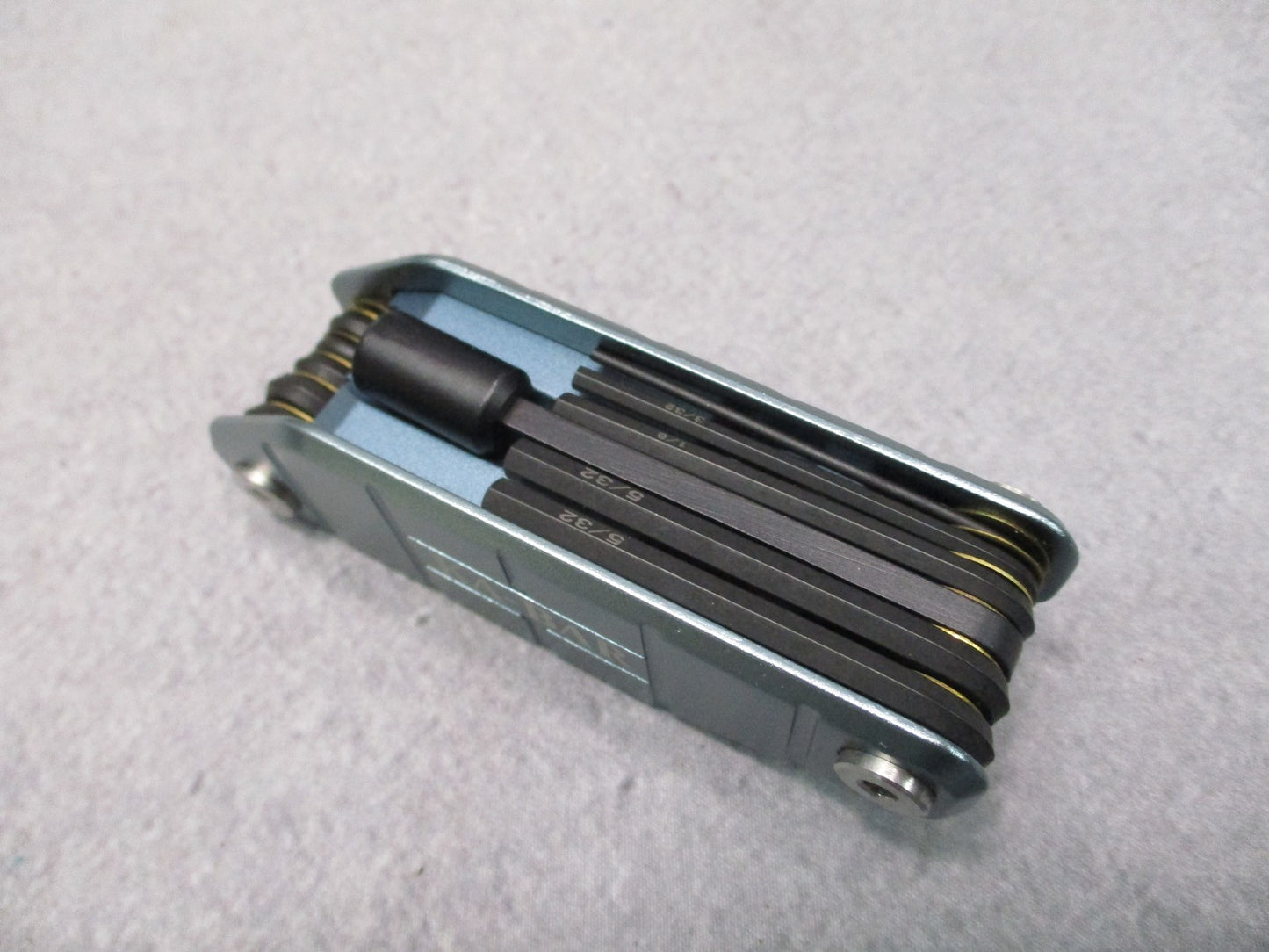 KA-BAR 1308 Gun Tool 13-in-1 Multi-Tool Torx Allen Punch S2 Steel New