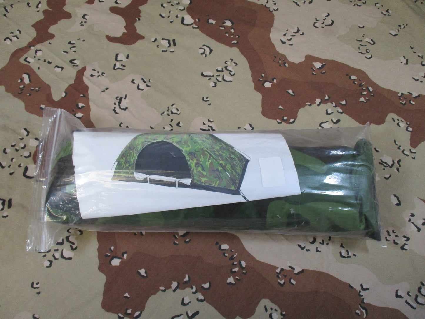 1-Person Camouflage Tent Lightweight Tactical Camping Shelter Woodland Camo