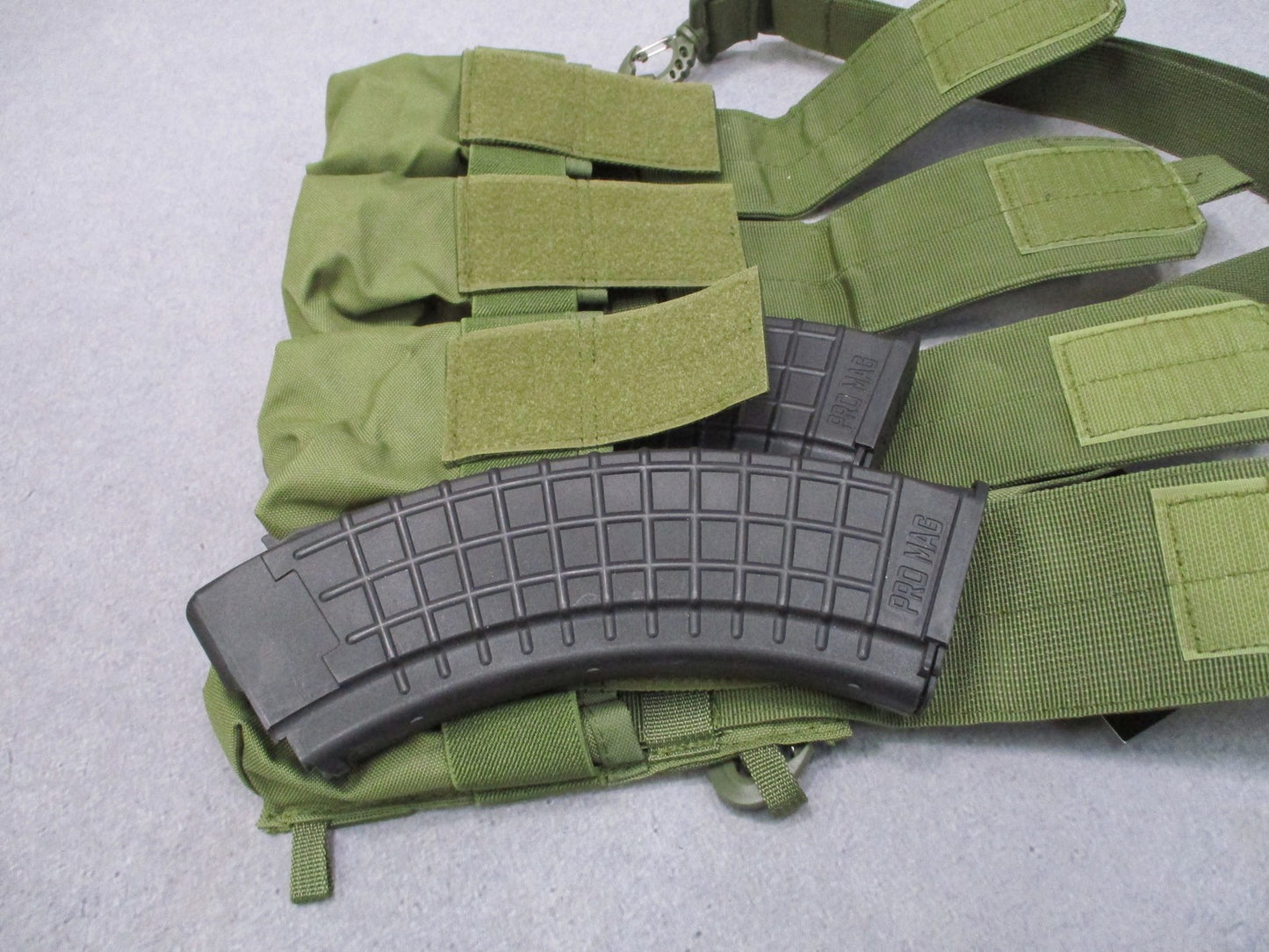 VISM Tactical Bandolier Mag Carrier OD Green Holds 8 or 4 Magazines New