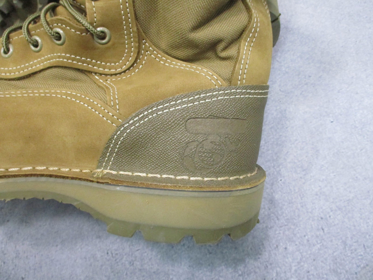 Bates E29502A USMC RAT Hot Weather Combat Boots Mens 9.5 R Vibram Coyote