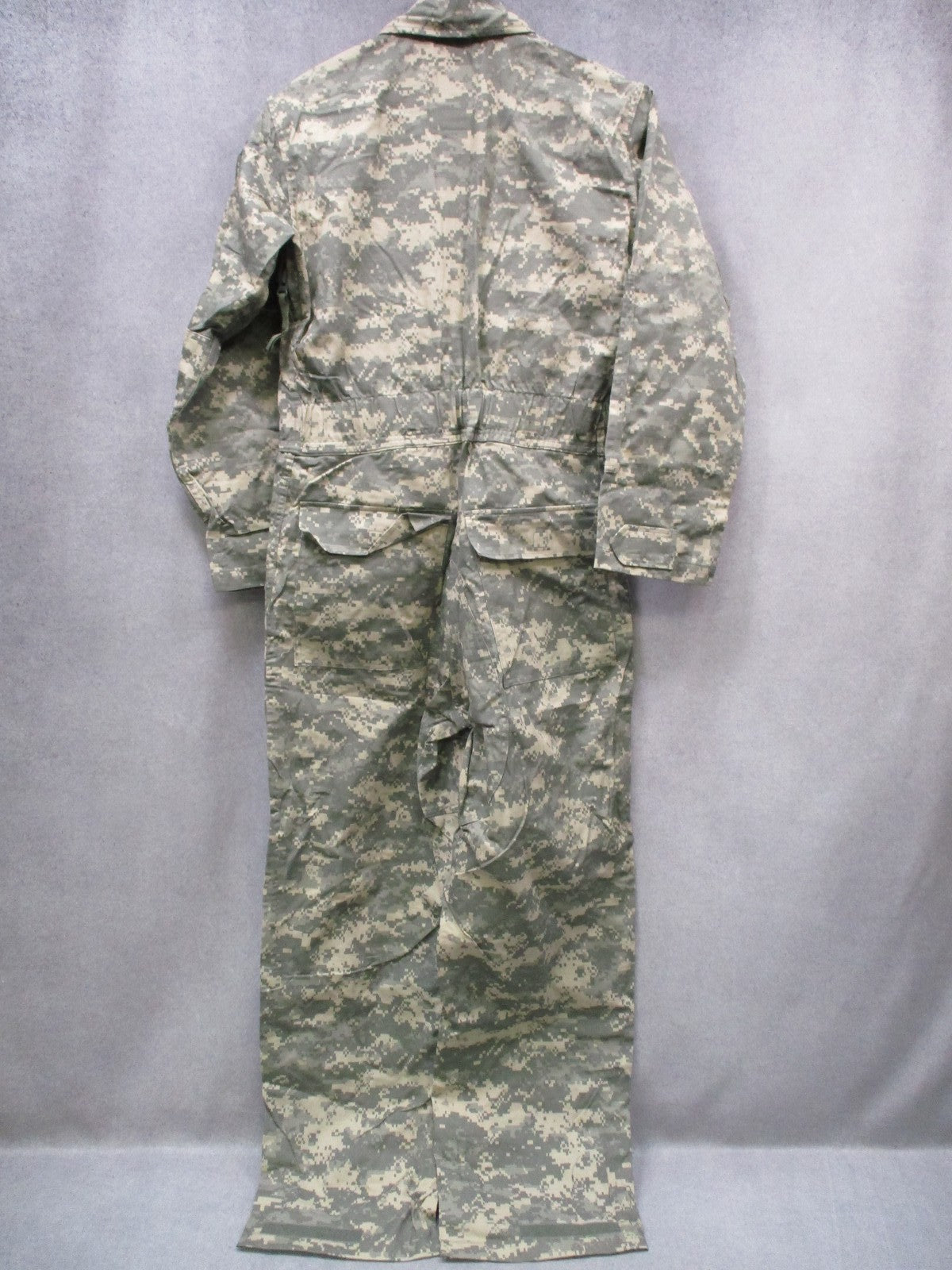NEW MILITARY ARMY ISSUE MECHANIC COVERALLS UCP TYPE III (MEDIUM) ACU DIGITAL