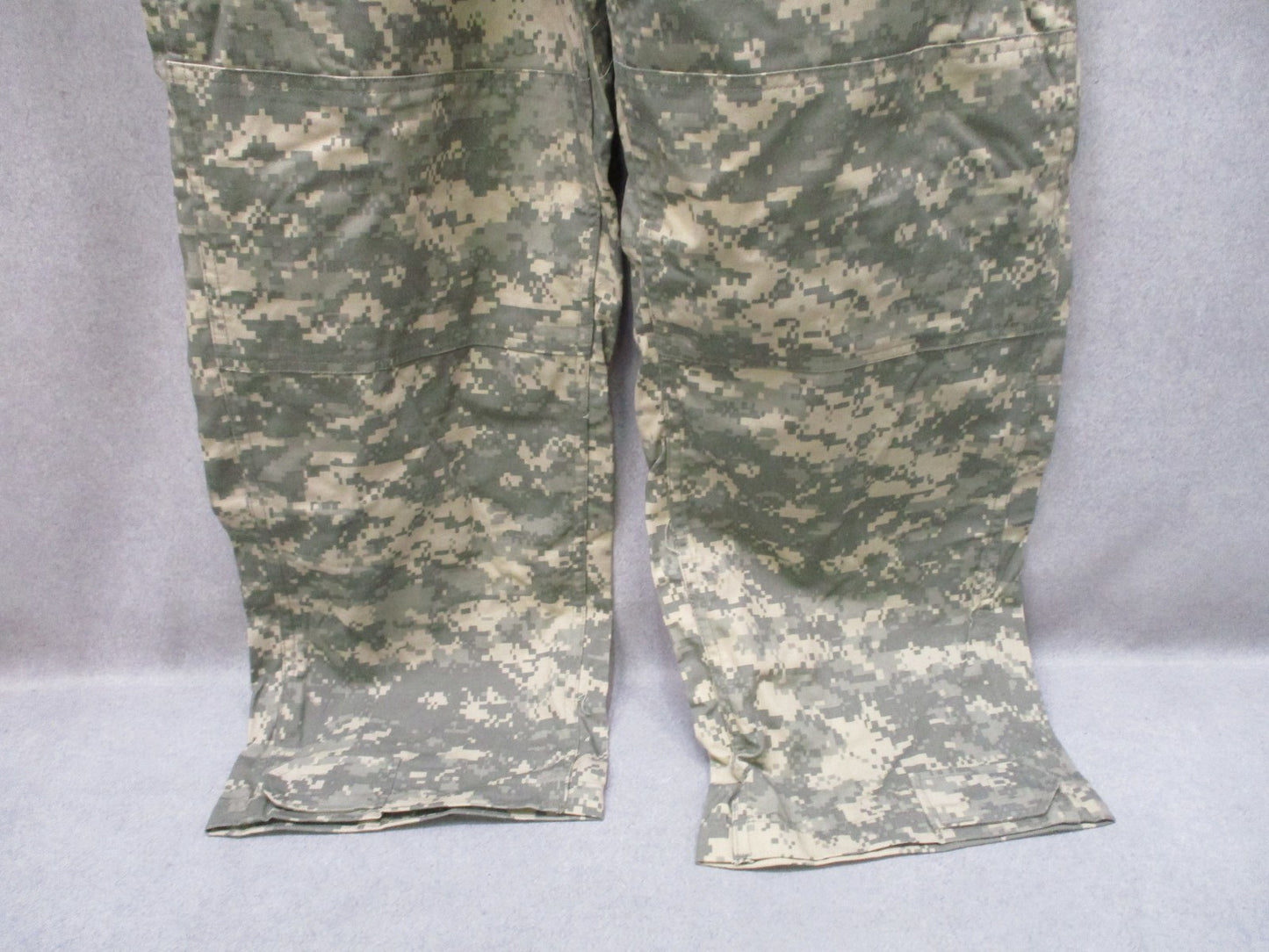 NEW MILITARY ARMY ISSUE MECHANIC COVERALLS UCP TYPE III (MEDIUM) ACU DIGITAL
