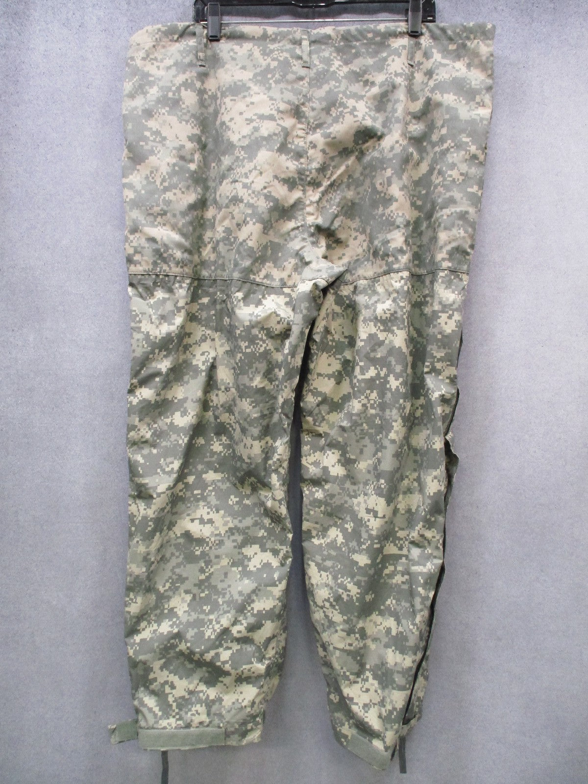USGI Gen III Level 6 Gore-Tex Pants ACU UCP Large Regular ECWCS Wet Weather NWT
