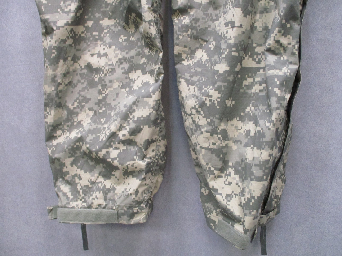 USGI Gen III Level 6 Gore-Tex Pants ACU UCP Large Regular ECWCS Wet Weather NWT