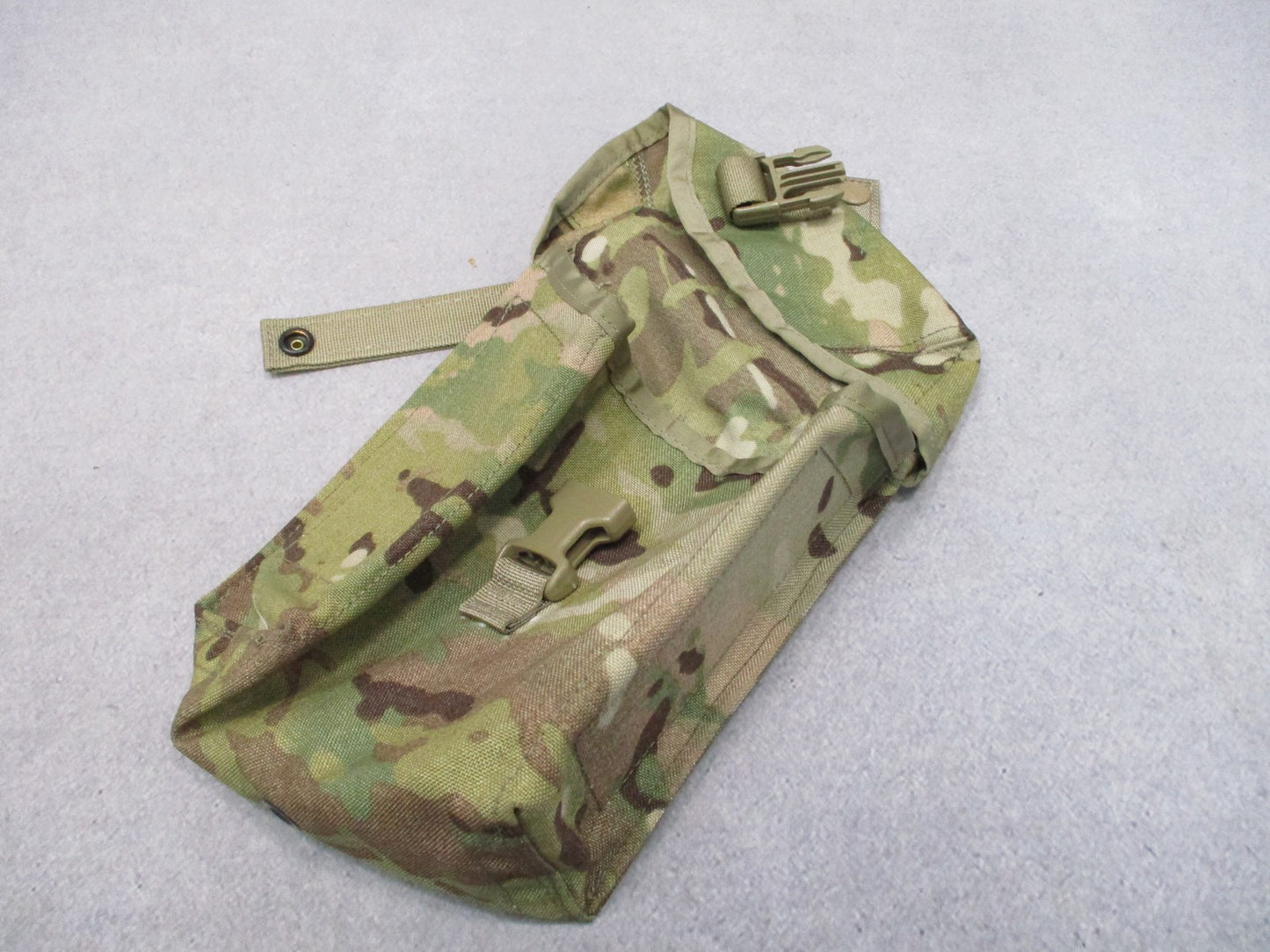 (1) NWOT US ARMY 200 ROUND SAW POUCH GUNNER POCKET MULTICAM OCP MOLLE