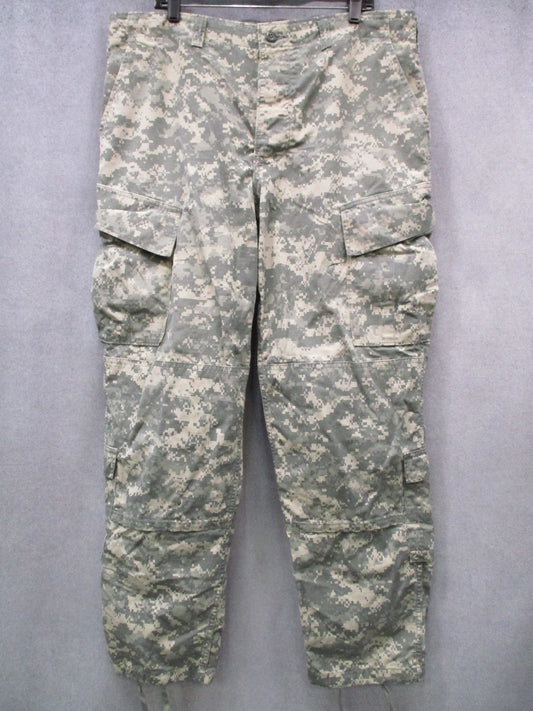US Military ACU Digital Camo Combat Cargo Pants Large Regular NSN 50/50 NYCO