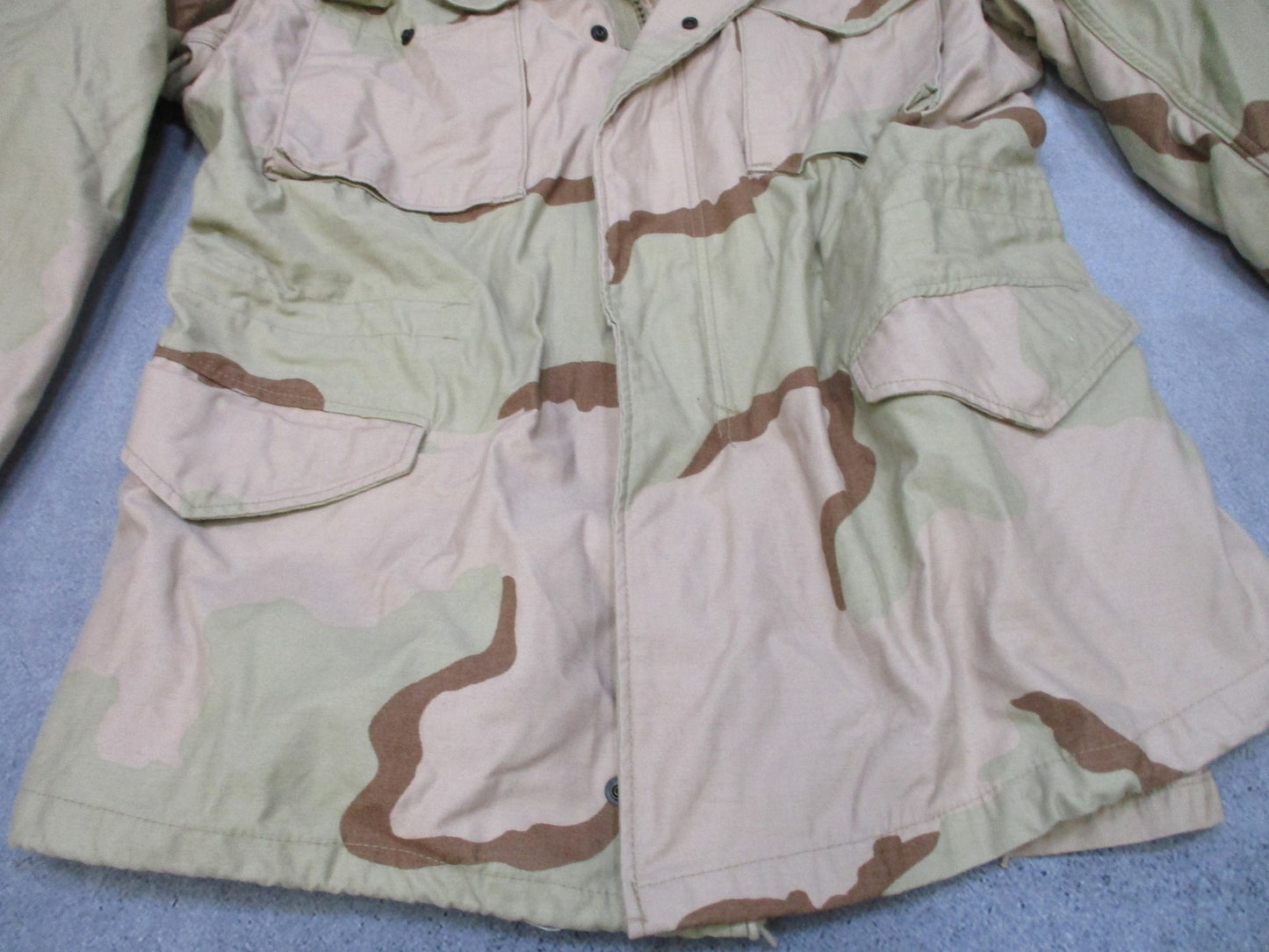 USGI Desert 3 Color Camo Cold Weather Field Coat Medium Long DCU Military Jacket