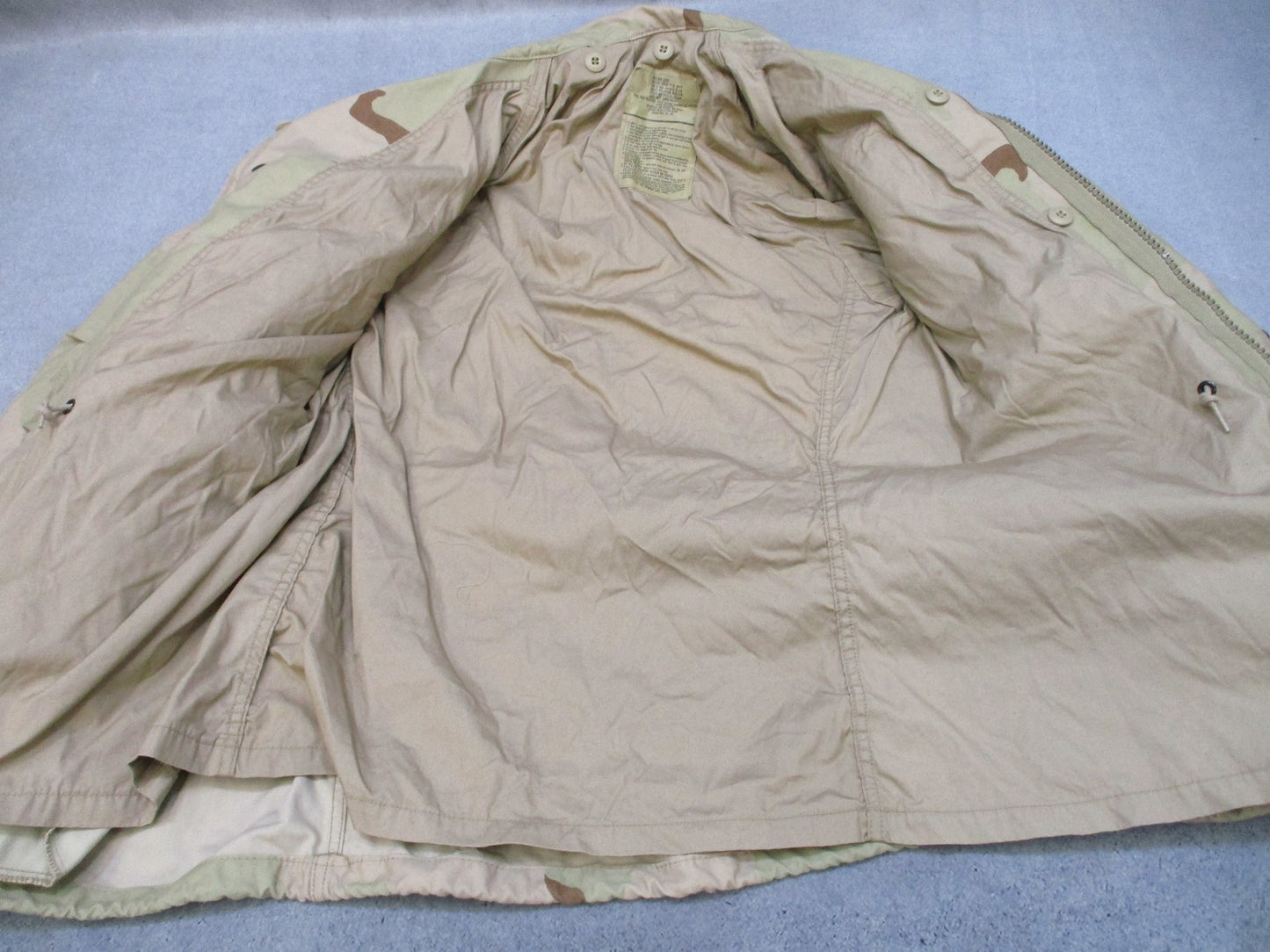 USGI Desert 3 Color Camo Cold Weather Field Coat Medium Long DCU Military Jacket