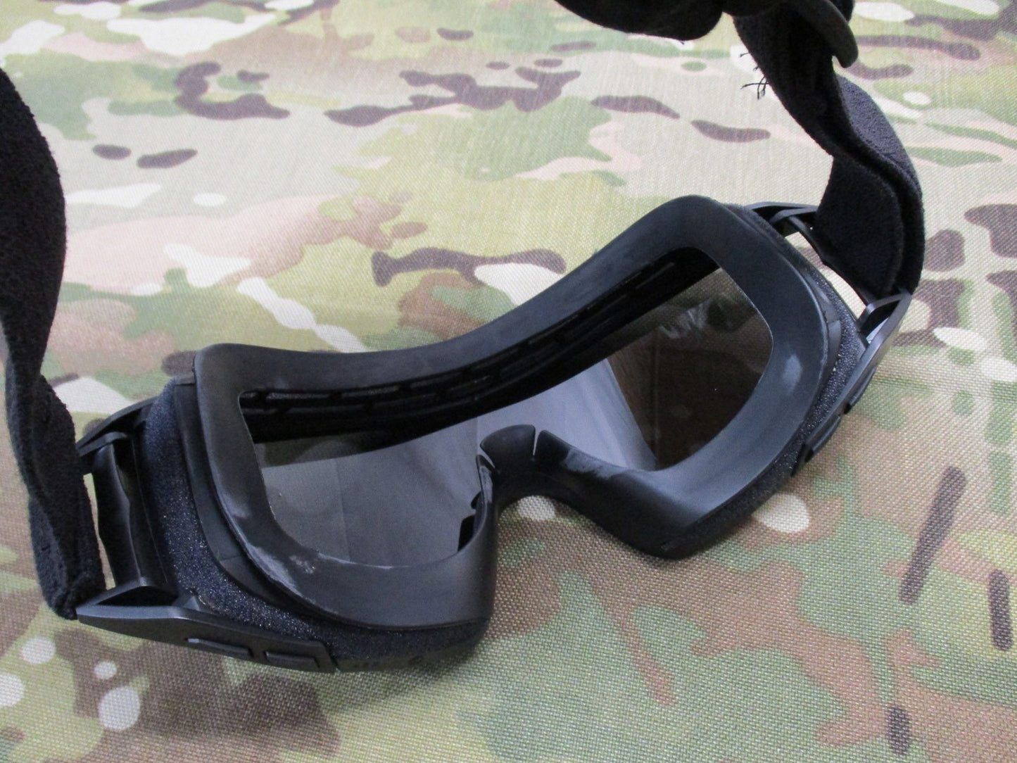 NEW REVISION DESERT LOCUST MILITARY GOGGLES EYE PRO CLEAR & DARK LENS KIT BLACK