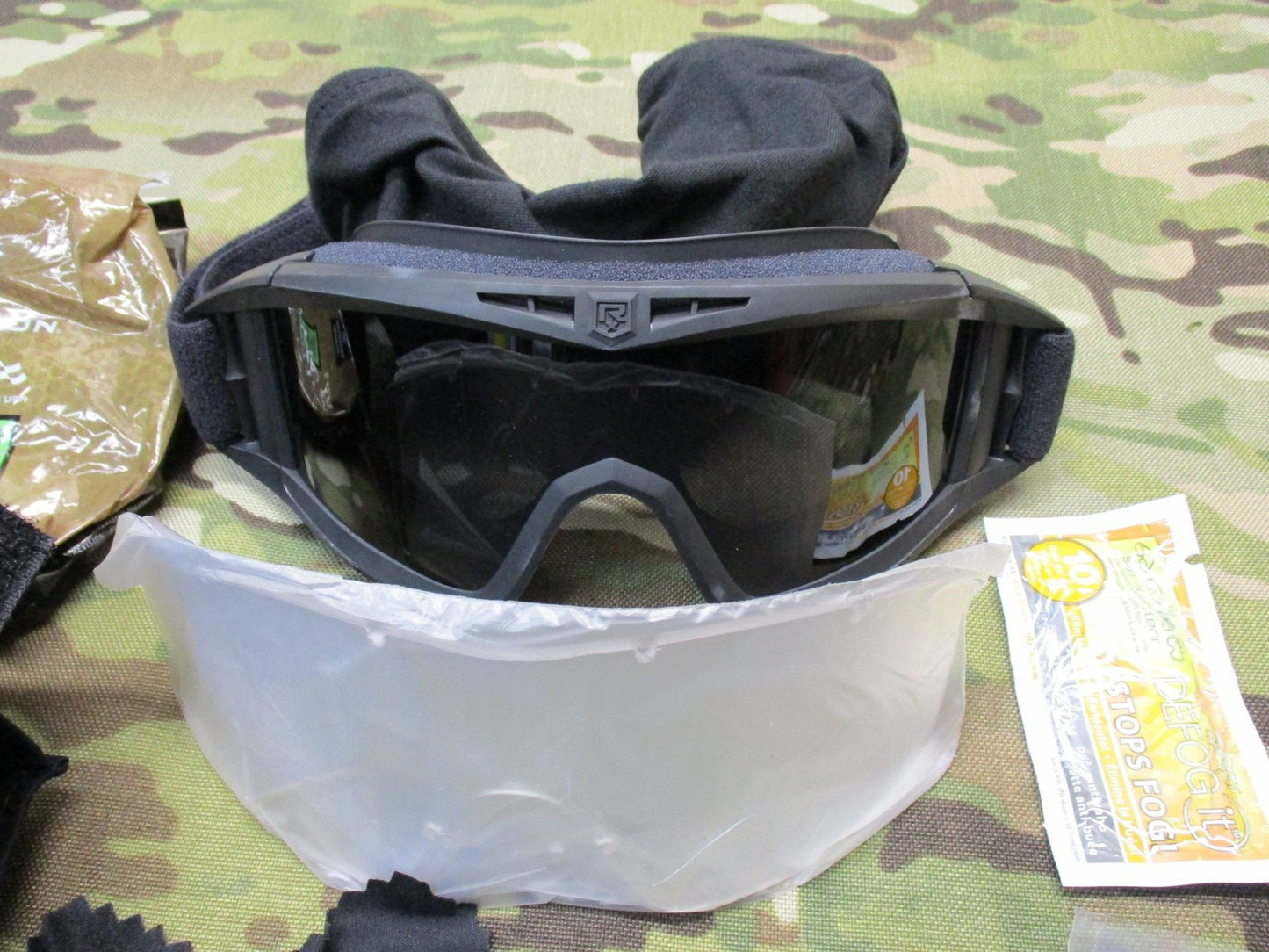 NEW REVISION DESERT LOCUST MILITARY GOGGLES EYE PRO CLEAR & DARK LENS KIT BLACK