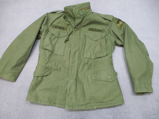 Vintage US Army M-65 Field Jacket OG-107 Small Short Military Coat Vietnam Era