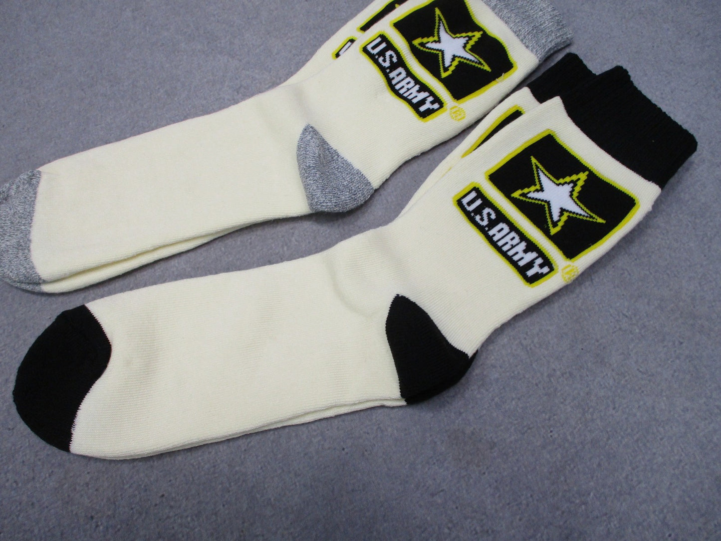 New U.S. Army Thermal Socks 2-Pack Men's Size 10-13 Official Licensed Product
