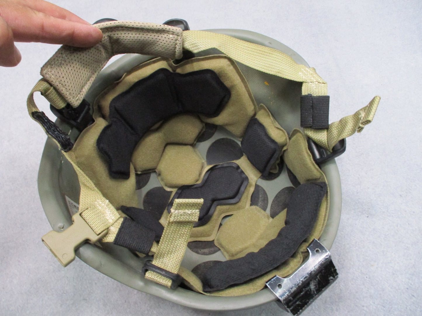 MSA ACH Advanced Combat Helmet Medium Foliage Green NSN USGI M 8470-01-506-6369
