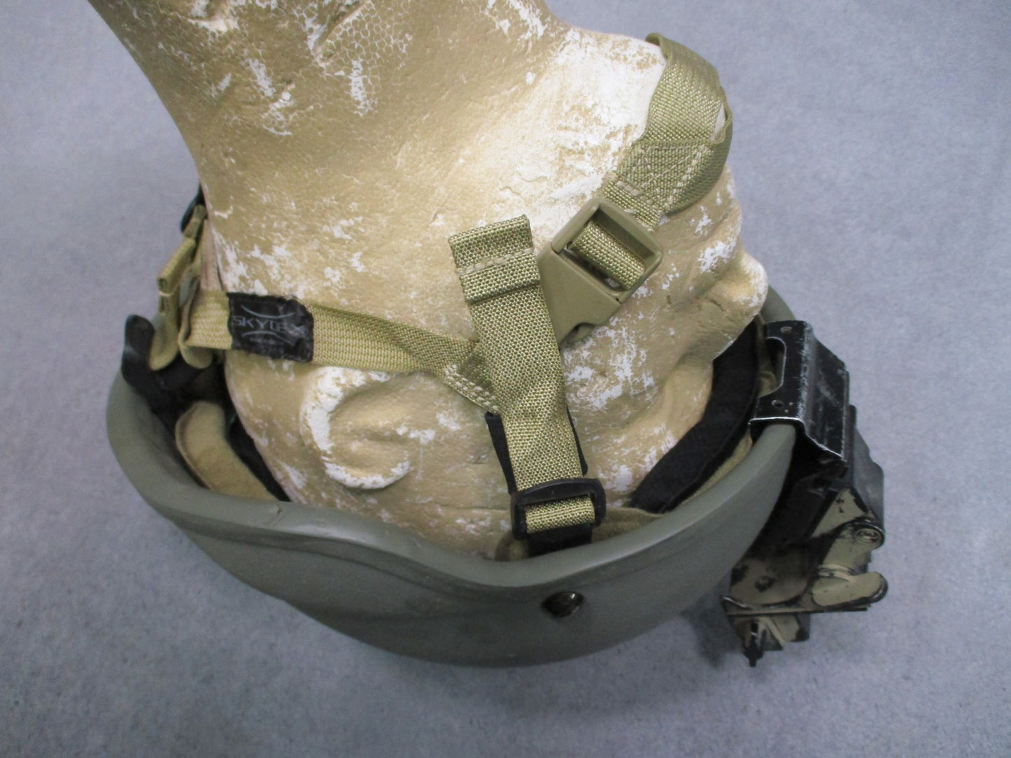 MSA ACH Advanced Combat Helmet Medium Foliage Green NSN USGI M 8470-01-506-6369