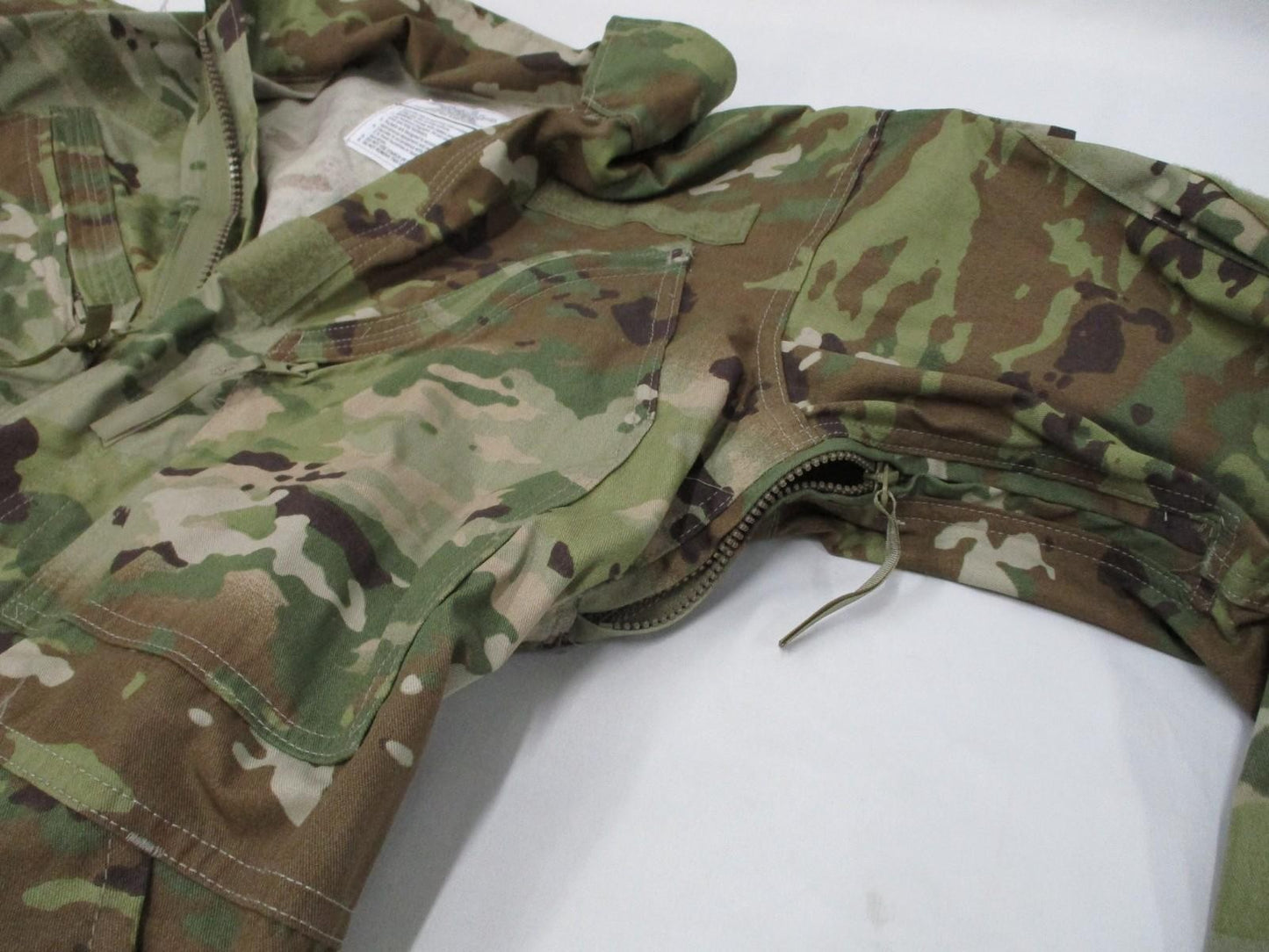 USGI ARMY ISSUE COLD WEATHER MECHANICS COVERALLS SCORPION MULTICAM OCP LARGE