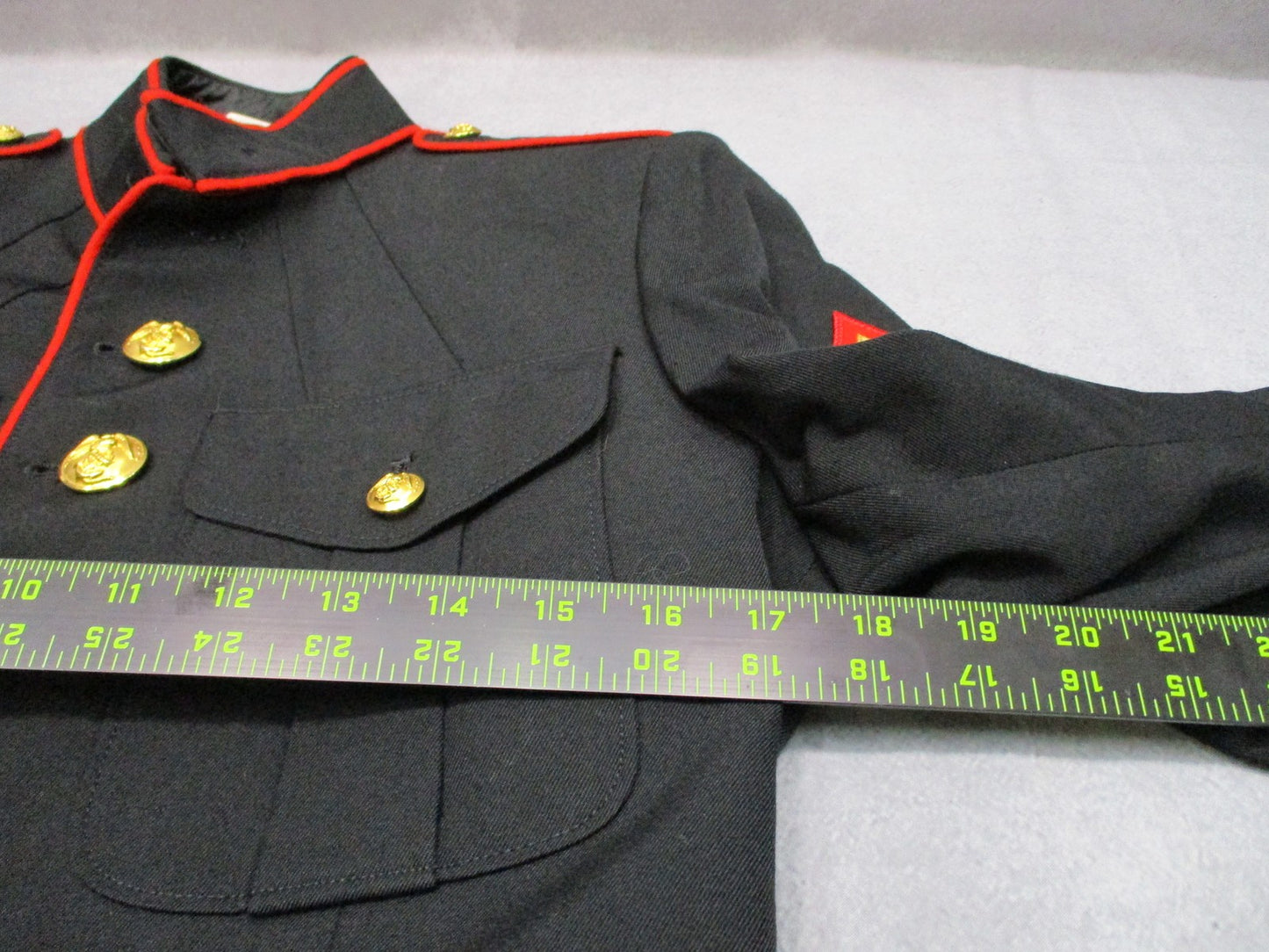 DSCP USMC Dress Blues Coat NSN Black Red Piping Man's 39L 8405-01-512-3170