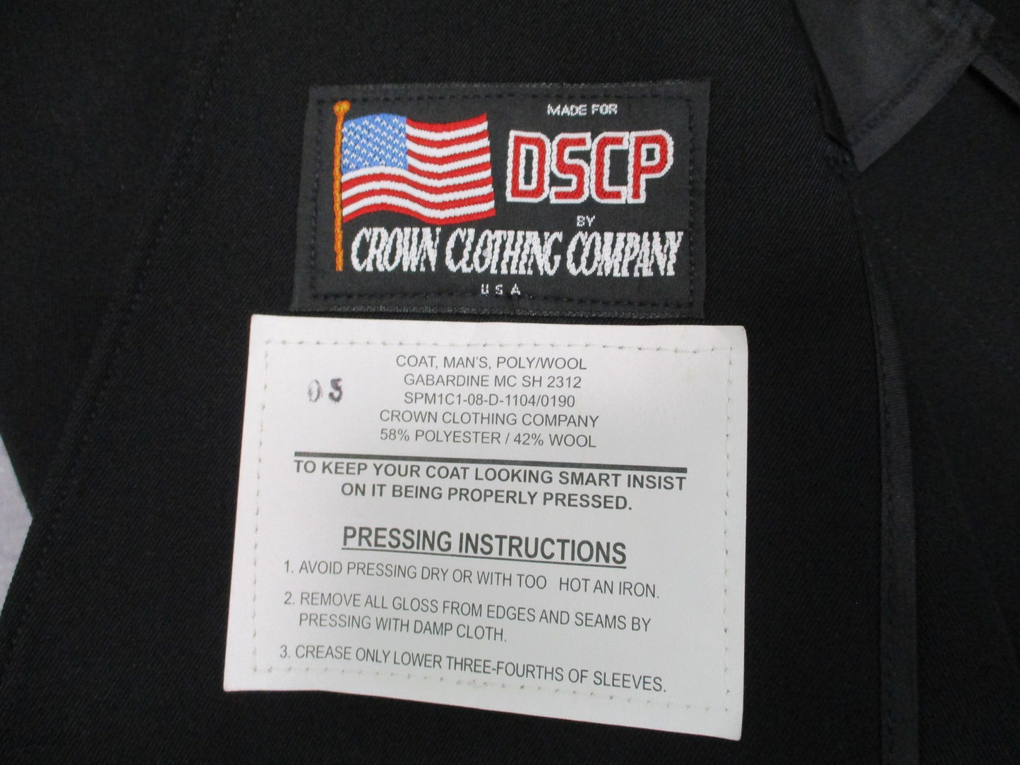 DSCP USMC Dress Blues Coat NSN Black Red Piping Man's 39L 8405-01-512-3170