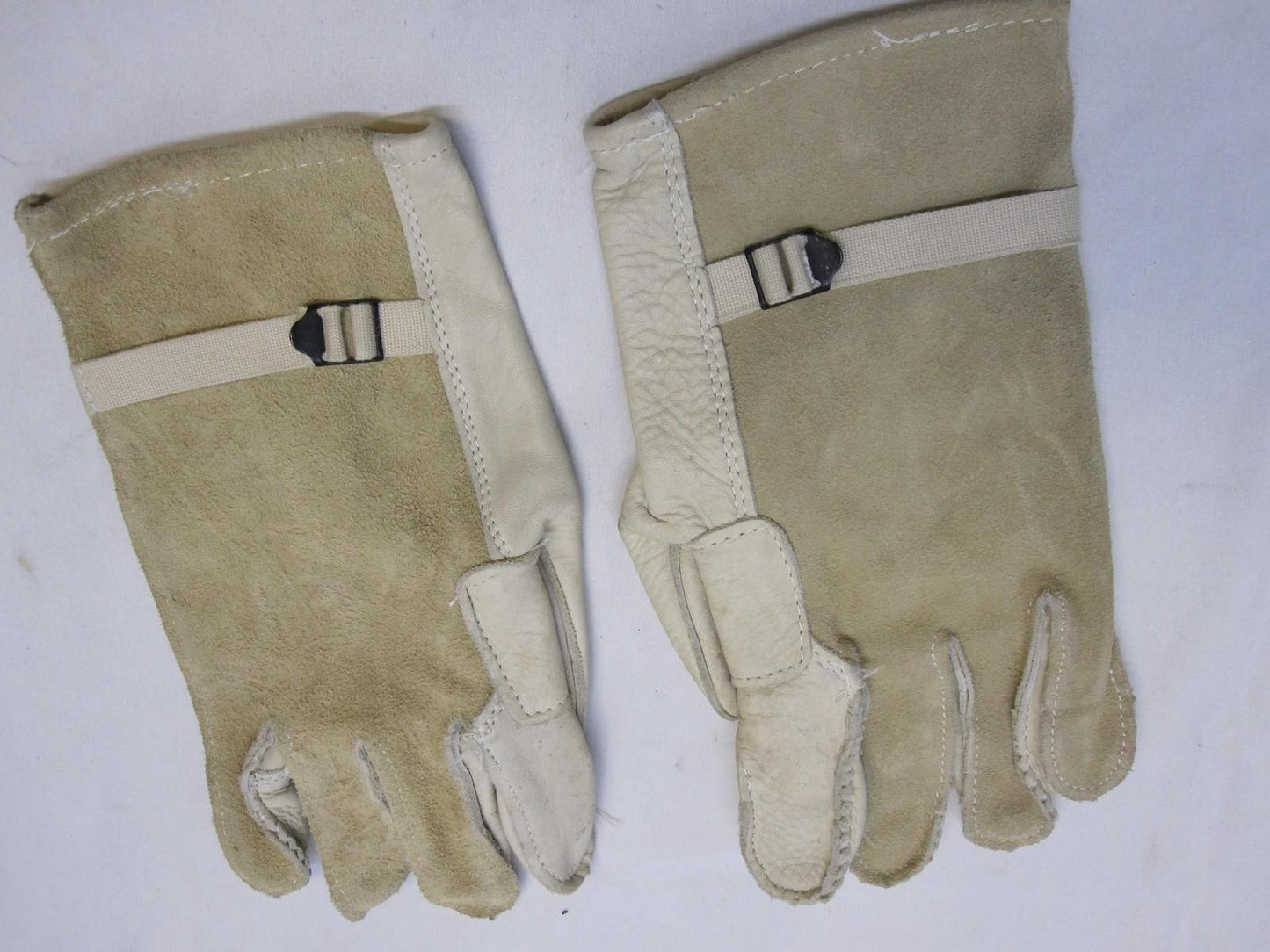 USGI Military Cattlehide Cattle hide Leather Heavy Duty Work Gloves Size 2 USED