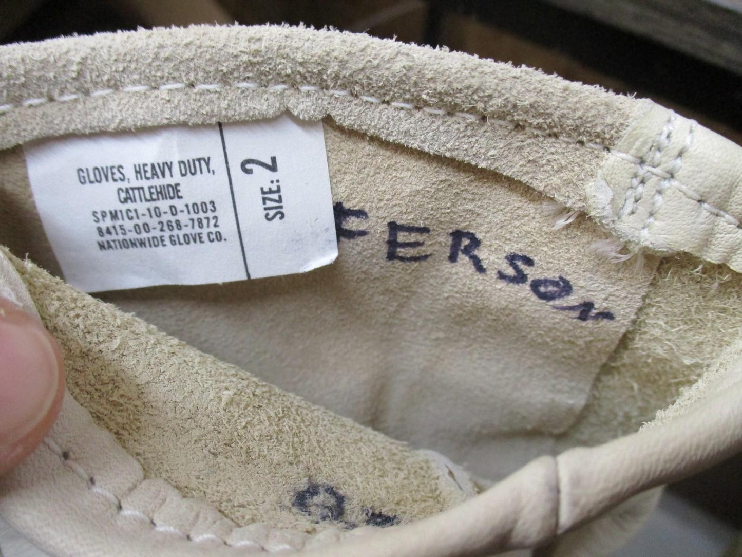 USGI Military Cattlehide Cattle hide Leather Heavy Duty Work Gloves Size 2 USED