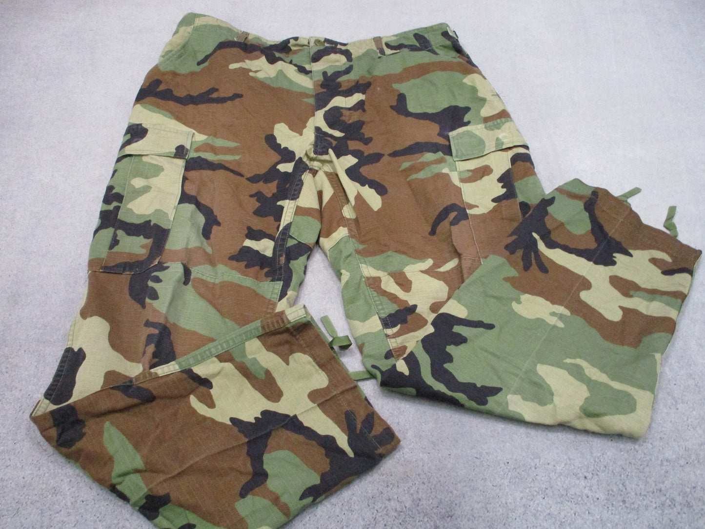Propper Woodland Hot Weather Combat Trousers Used Good LARGE-REGULAR