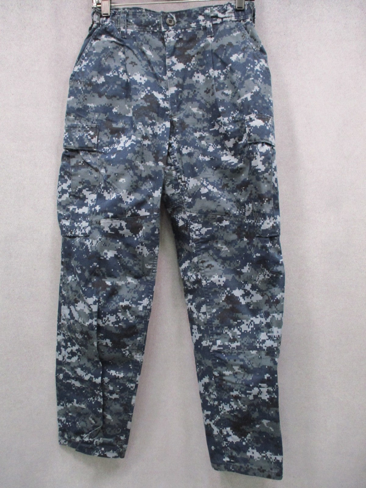 US Navy NWU Type I Digital Camo Working Trousers Small Short 8405-01-540-1356