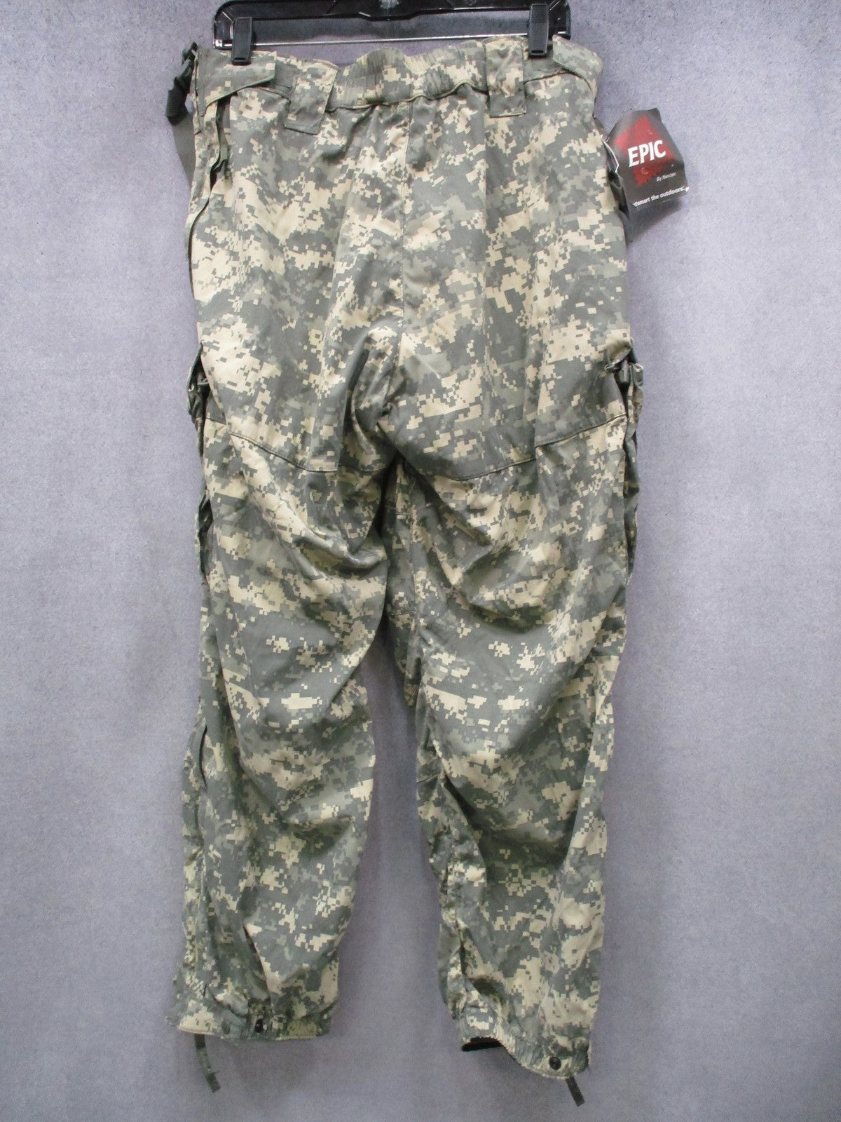 USGI Army ECWCS Gen III Level 5 Soft Shell Pants UCP Medium Reg 8415-01-538-6766