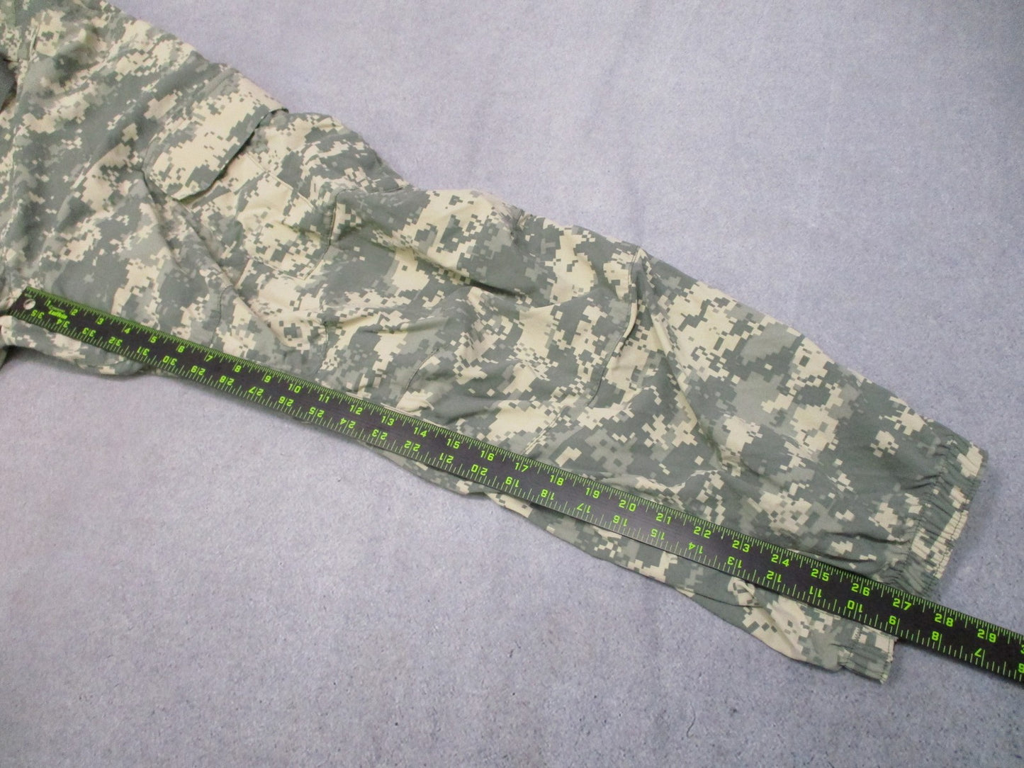 USGI Army ECWCS Gen III Level 5 Soft Shell Pants UCP Medium Reg 8415-01-538-6766