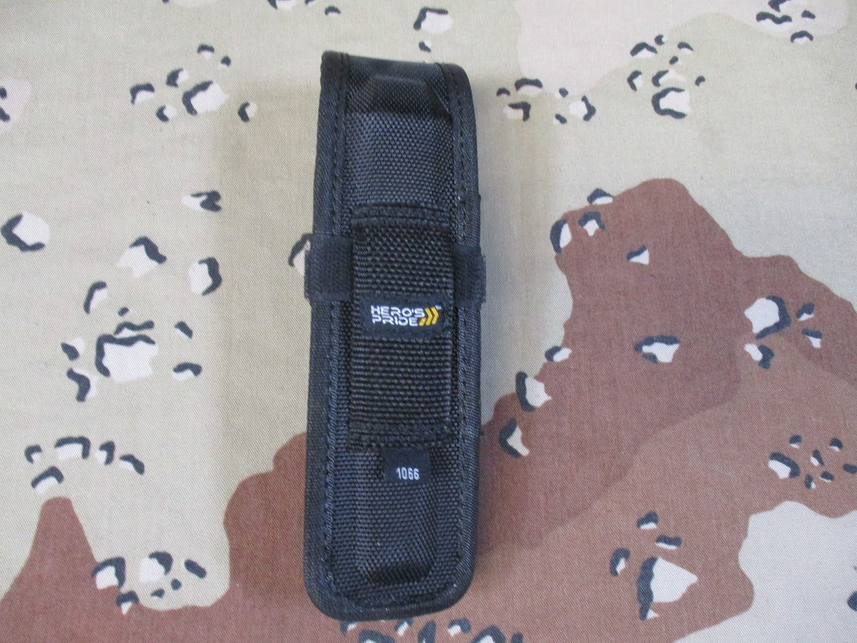 Hero's Pride 1066 Ballistic Flashlight Holder Duty Pouch Fits 2-1/4" Belt New