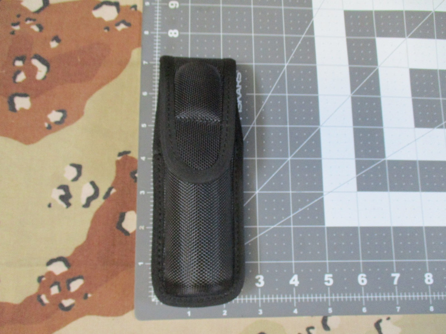 Hero's Pride 1065 Ballistic Duty Gear Light Holder Closed Thick/Medium New