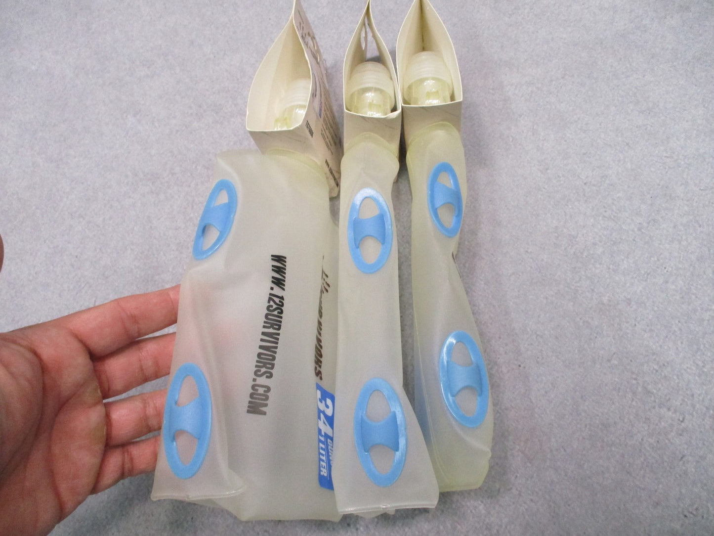 12 Survivors Collapsible Water Reservoir Set 10 17 34 oz 0.3L 0.5L 1L NOS