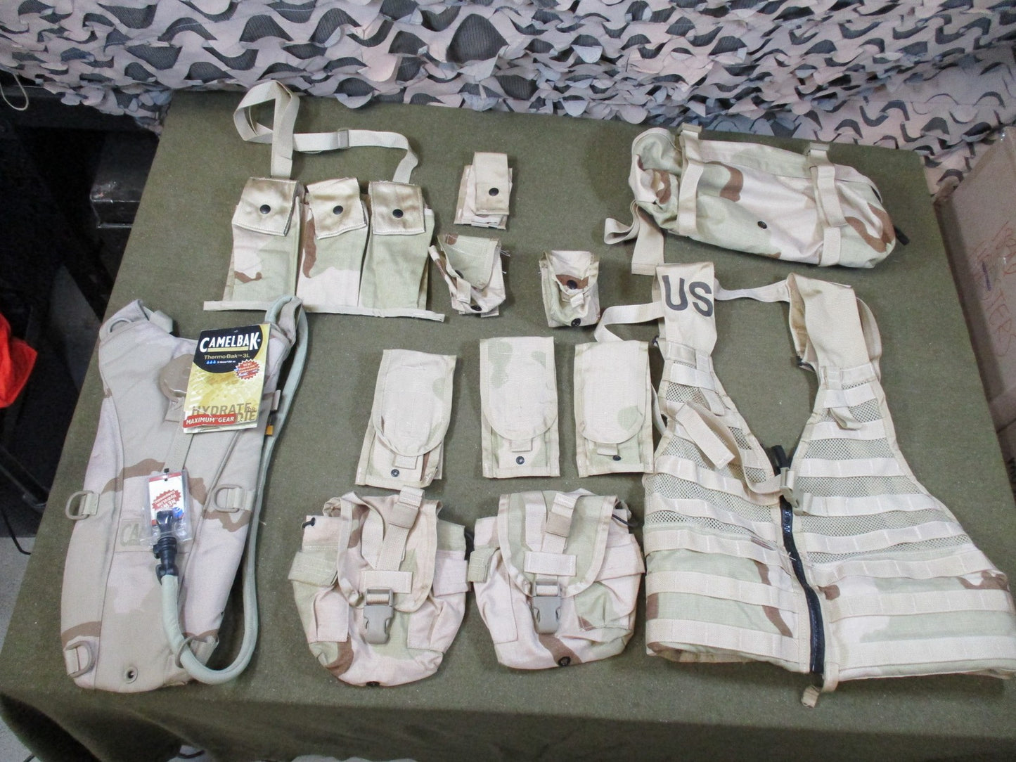 US Military MOLLE II FLC Vest Set Desert Camo w/ hydration & Pouches Surplus