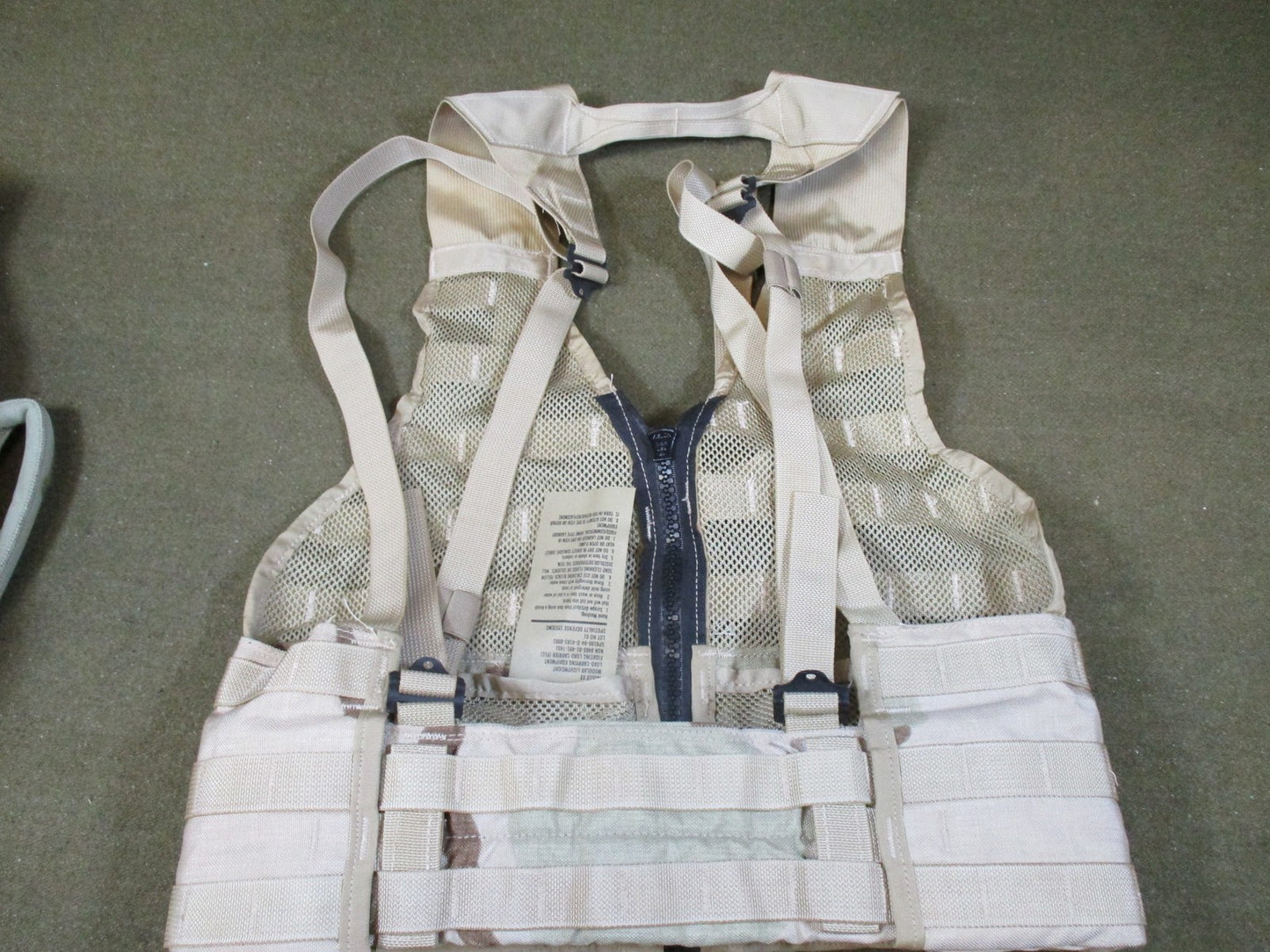 US Military MOLLE II FLC Vest Set Desert Camo w/ hydration & Pouches Surplus