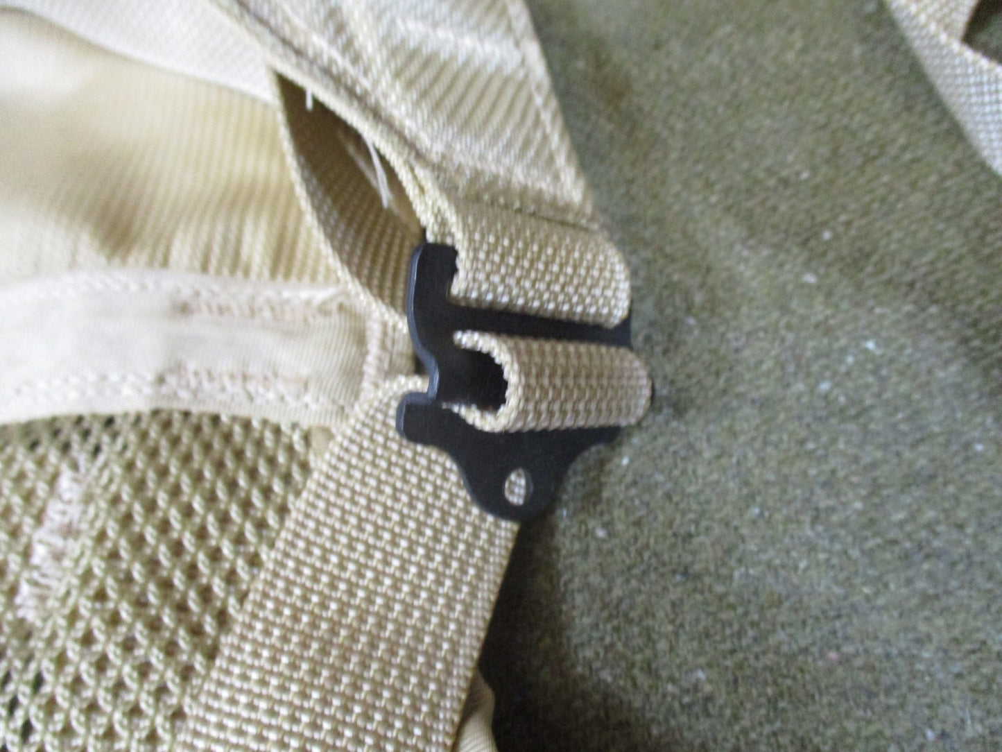 US Military MOLLE II FLC Vest Set Desert Camo w/ hydration & Pouches Surplus