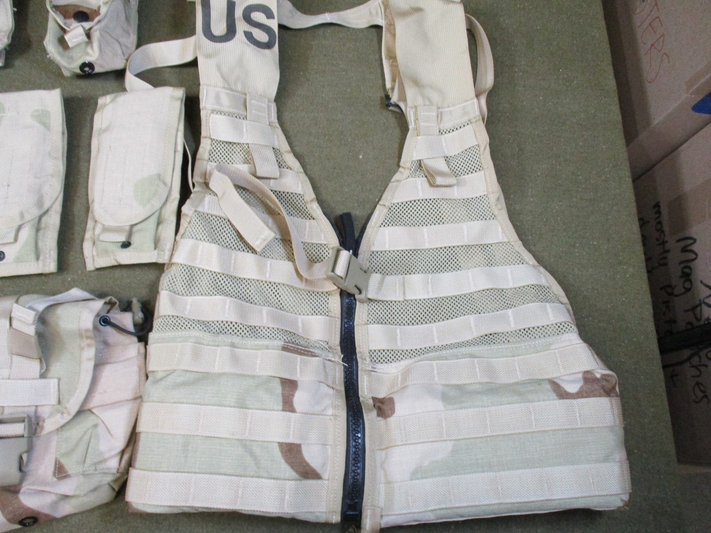 US Military MOLLE II FLC Vest Set Desert Camo w/ hydration & Pouches Surplus