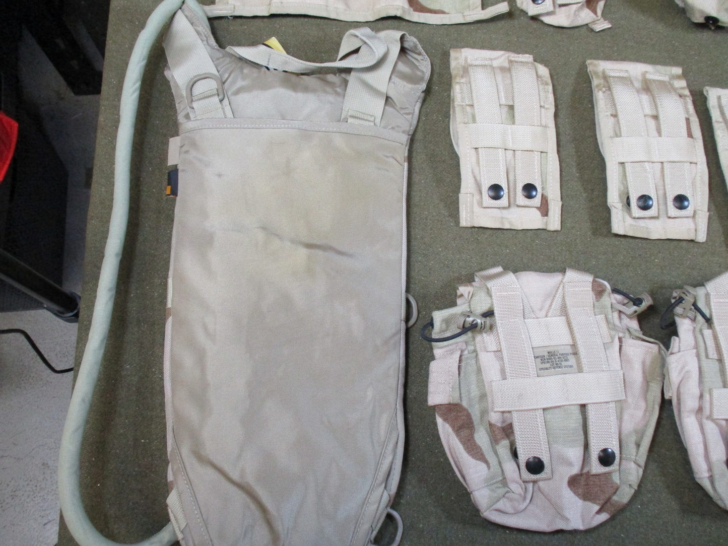 US Military MOLLE II FLC Vest Set Desert Camo w/ hydration & Pouches Surplus
