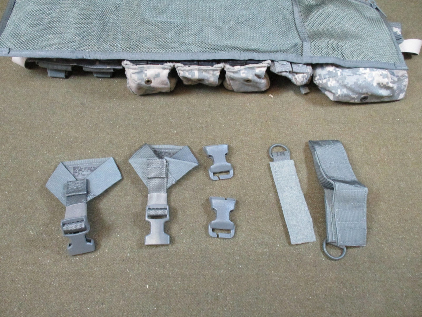 US Military MOLLE II Tactical Assault Panel TAP UCP Camo Chest Rig ranger set