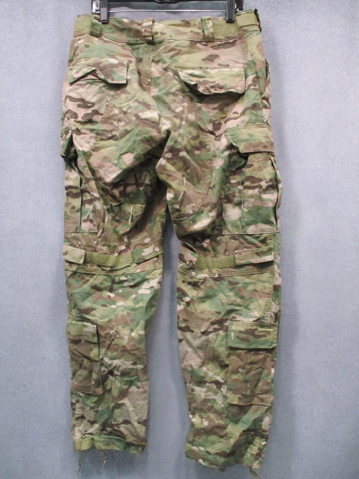 USGI Army Combat Pants OEF-CP MultiCam FR Medium Regular Crye Knee Pad Slots