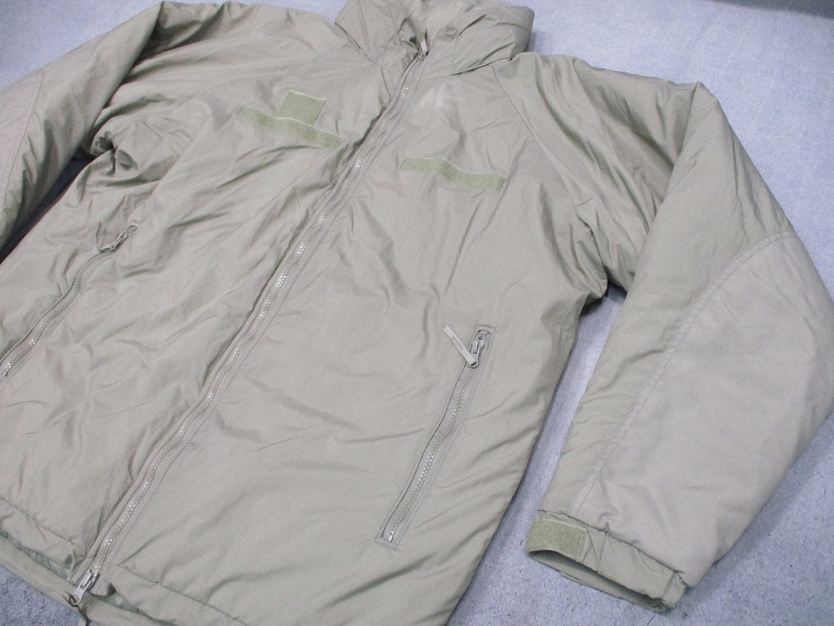 USGI ECWCS Gen III Level 7 Primaloft Parka Gray Medium Regular Extreme Cold
