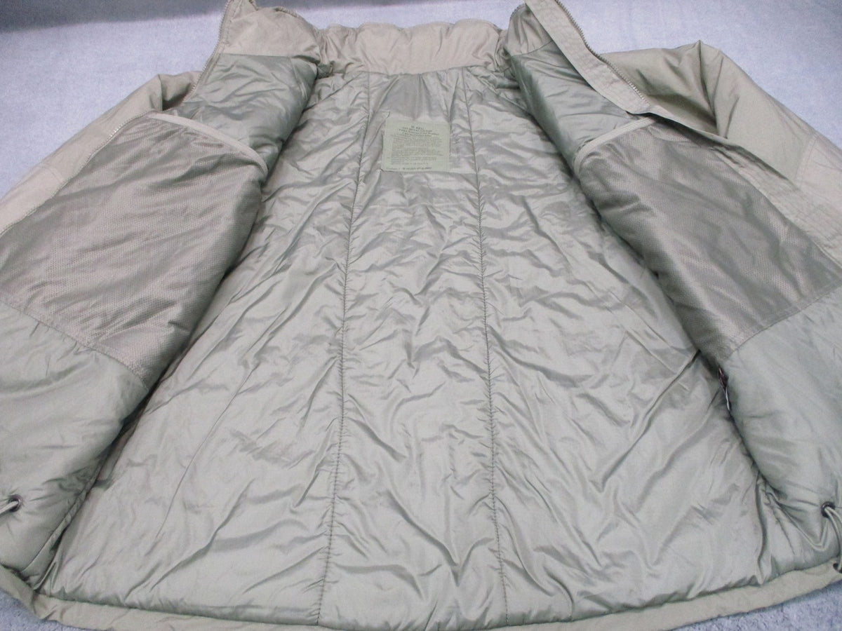 USGI ECWCS Gen III Level 7 Primaloft Parka Gray Medium Regular Extreme Cold