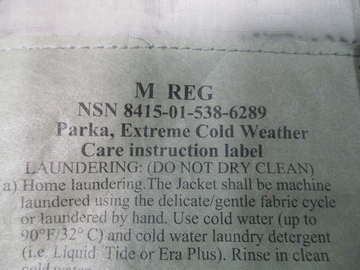 USGI ECWCS Gen III Level 7 Primaloft Parka Gray Medium Regular Extreme Cold