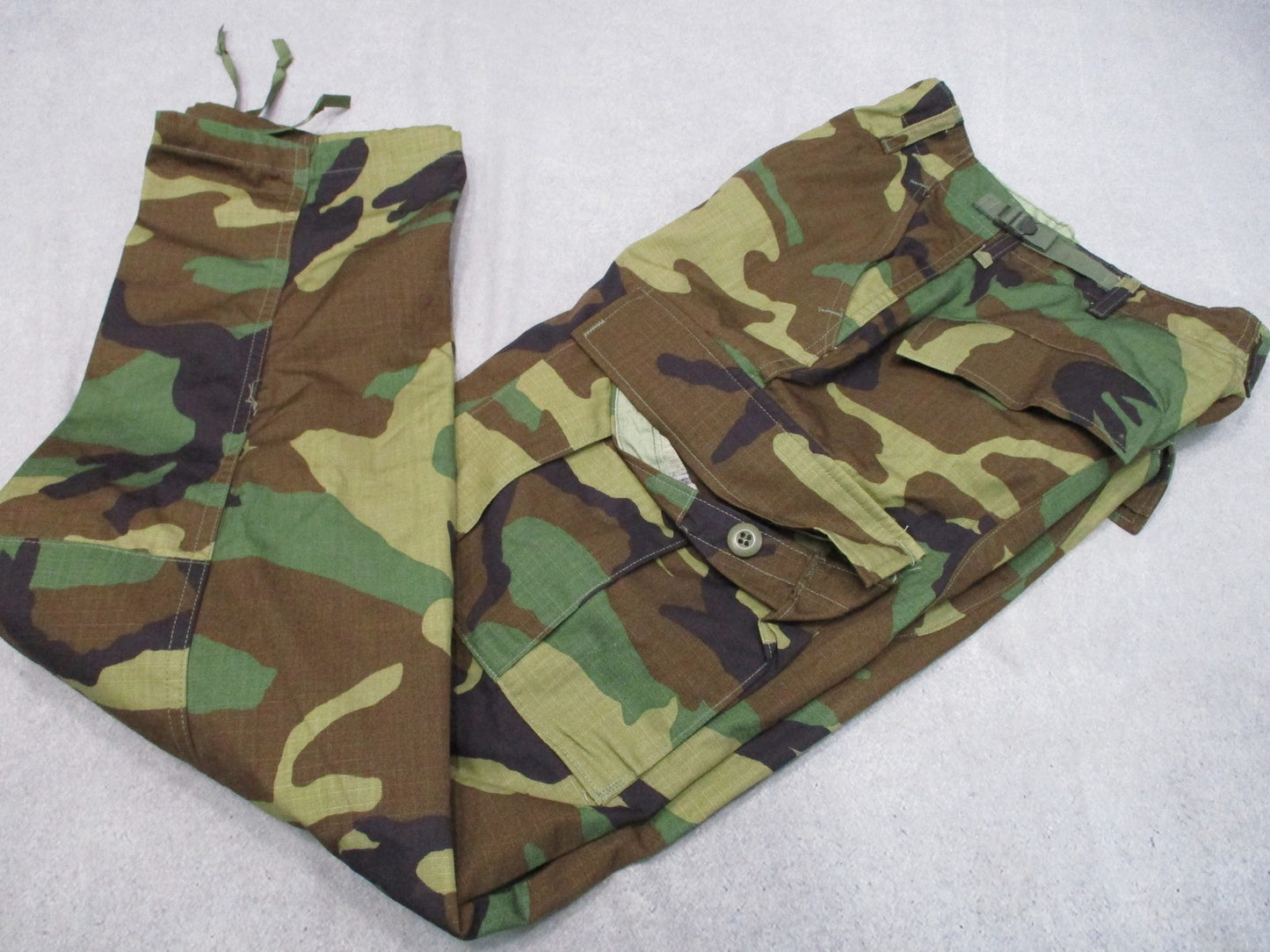 US Military Propper Woodland Camouflage Combat Trousers X-Small Long Surplus