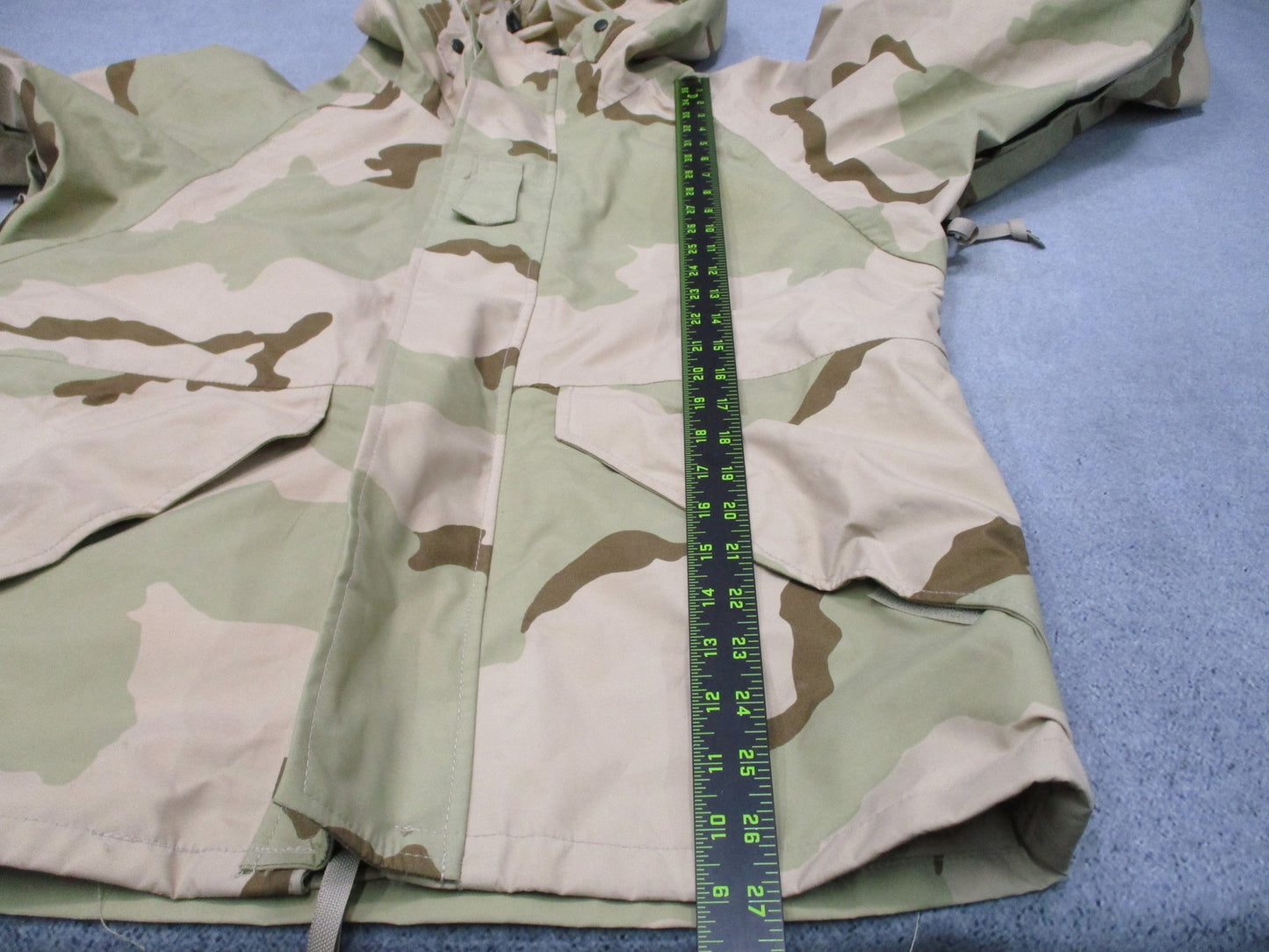 US Military ECWCS Gen II Parka Desert Camo Small Short GORE-TEX Army Surplus