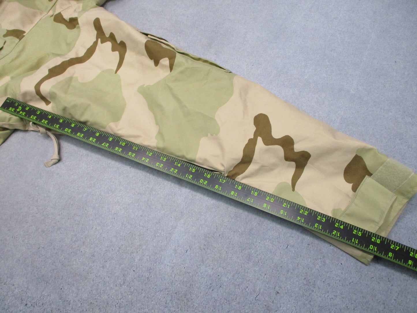 US Military ECWCS Gen II Parka Desert Camo Small Short GORE-TEX Army Surplus