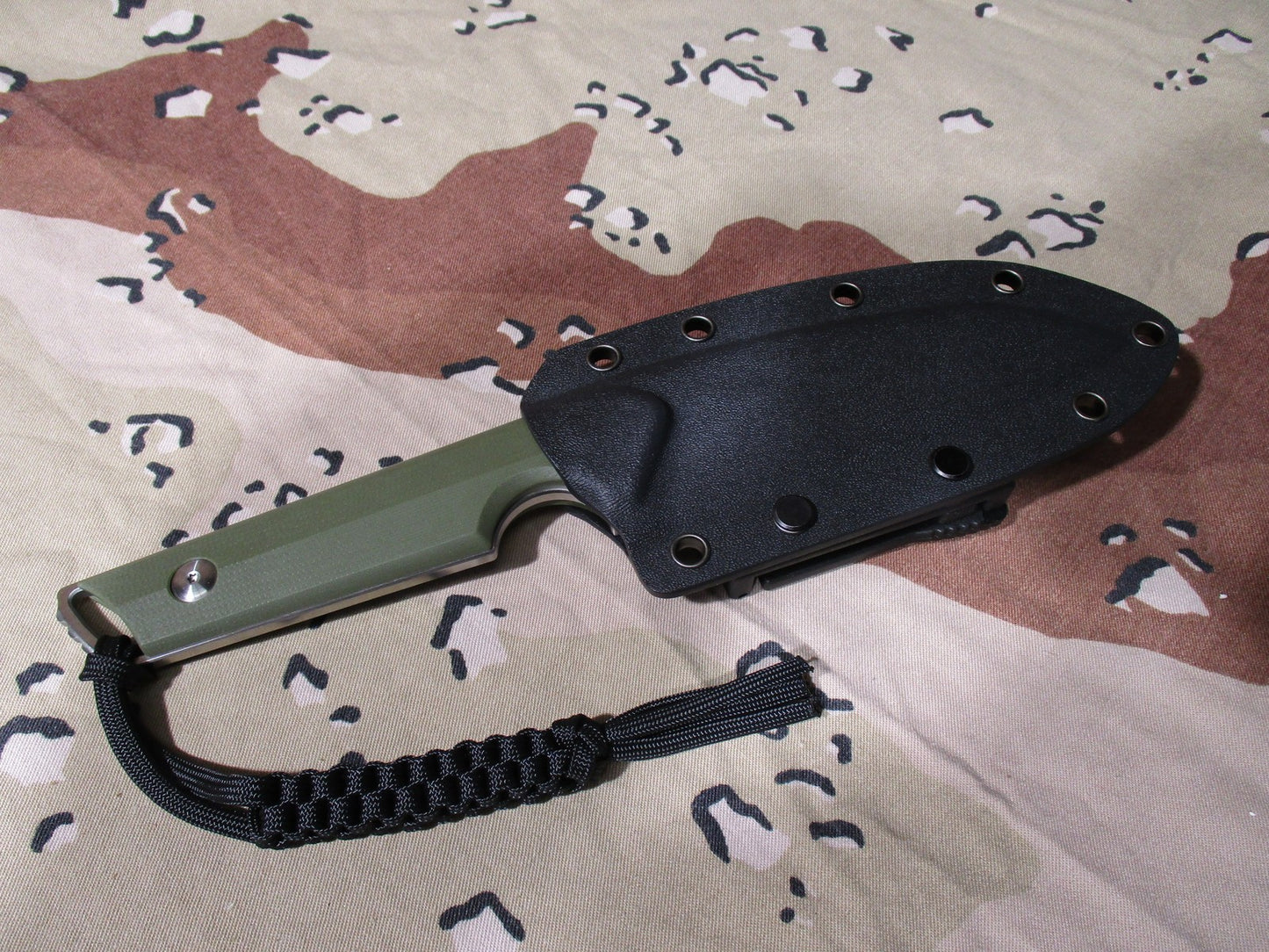 Civivi Kepler C2109A  Green G10 Fixed Blade Knife Satin 9CR18Mov Blade w/ Sheath