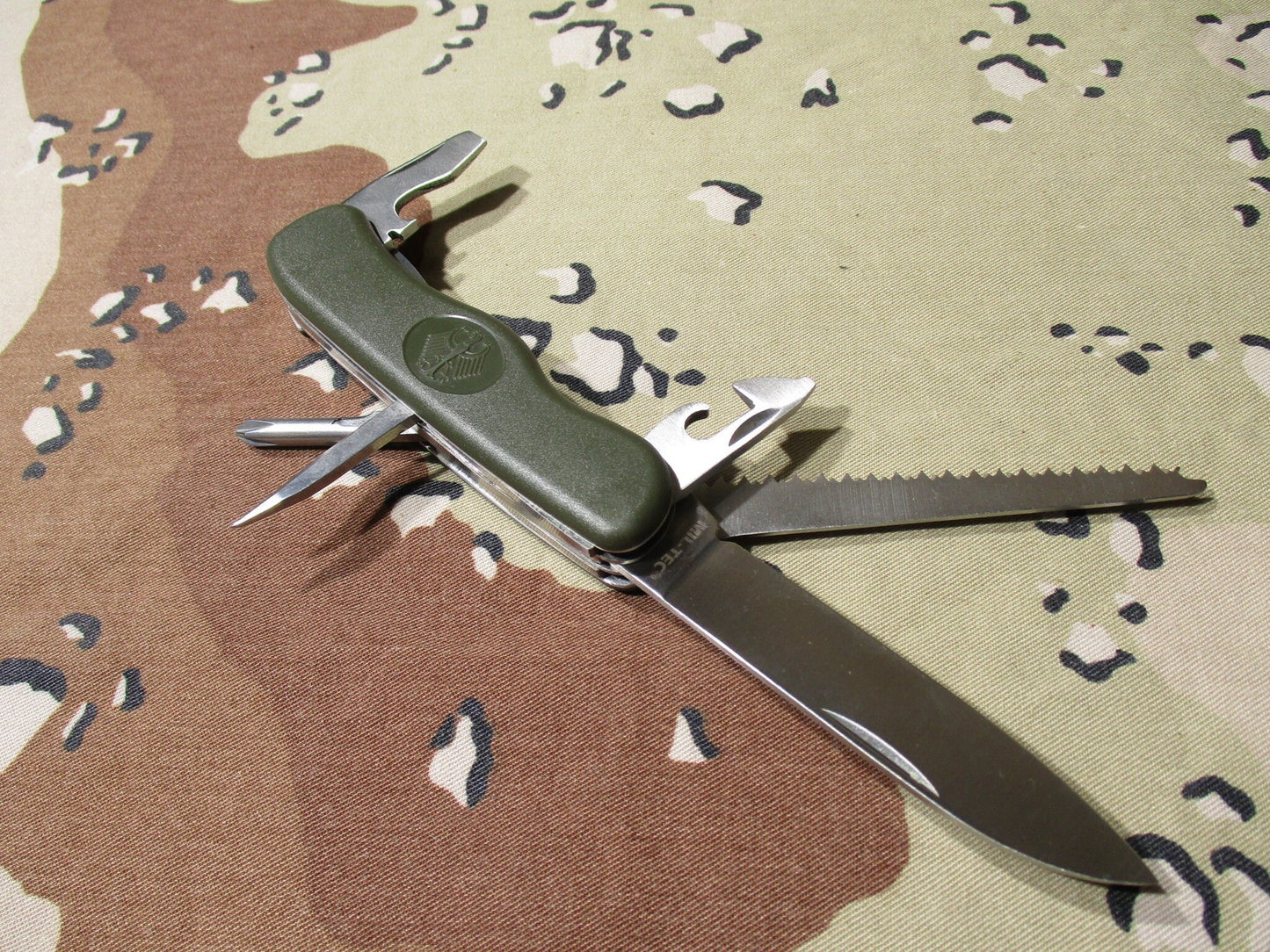 Mil-Tec BW Pocket Knife Mod. 2000 Multi-Tool Camping Hiking Survival Knife