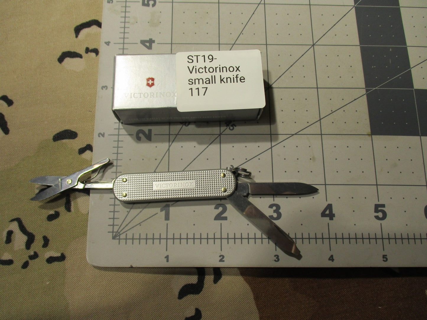 Victorinox Small Knife Swiss Army Multi-tool w/ Box - New Other