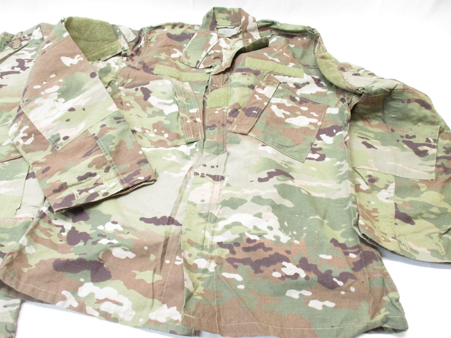 New OCP Scorpion Army Issue FRACU Uniform Set Medium Regular NWT Top and Trouser