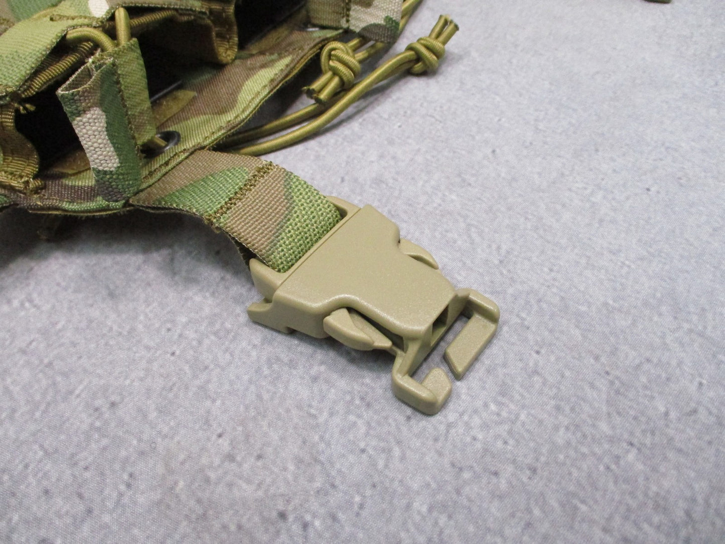 HRT Tactical Gear Triple 5.56/.223 Placard Multicam 3 Mag Pouch Shingle